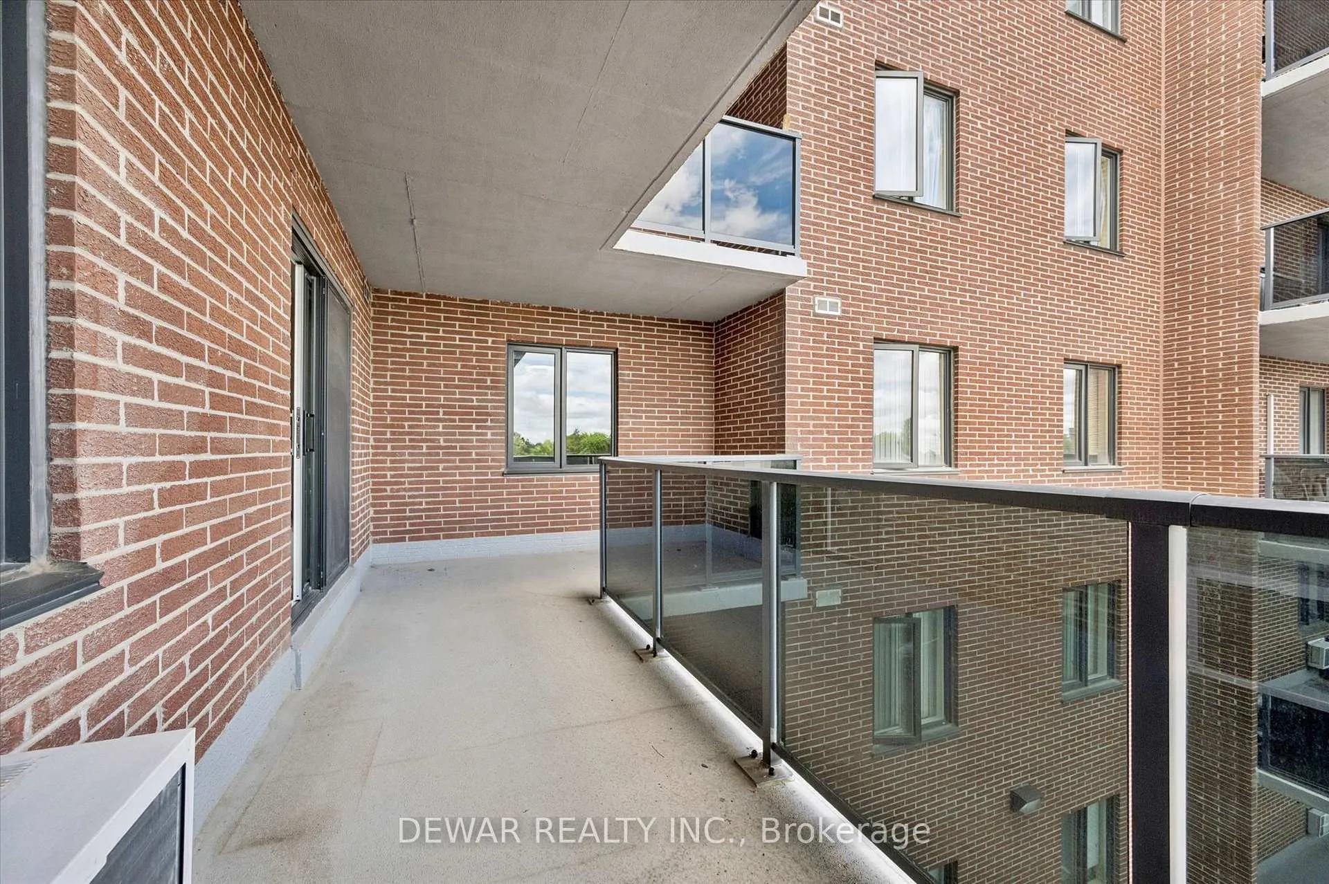 Photo 30 of Unit 405, 279 Chandler Drive, Kitchener, Laurentian Hills — HOMEH