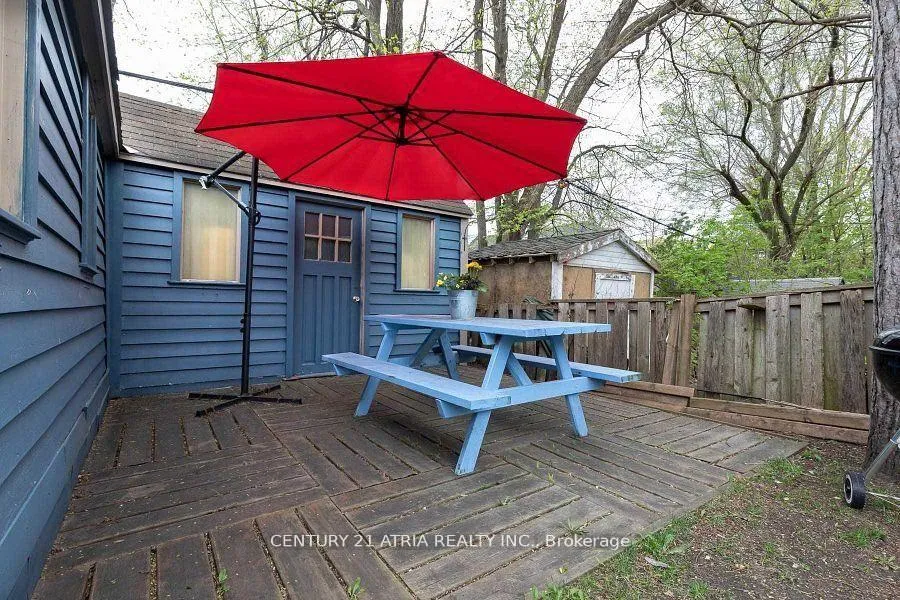 Photo 11 of 639 Mortimer Avenue, Toronto, Danforth Village-East York — HOMEH