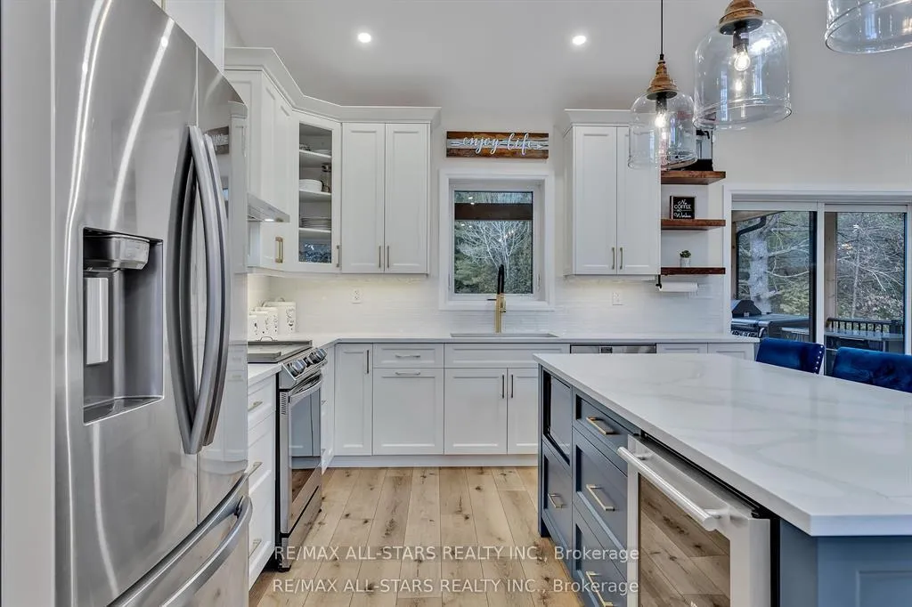 Photo 11 of 552 County Road 40, Douro-Dummer — HOMEH