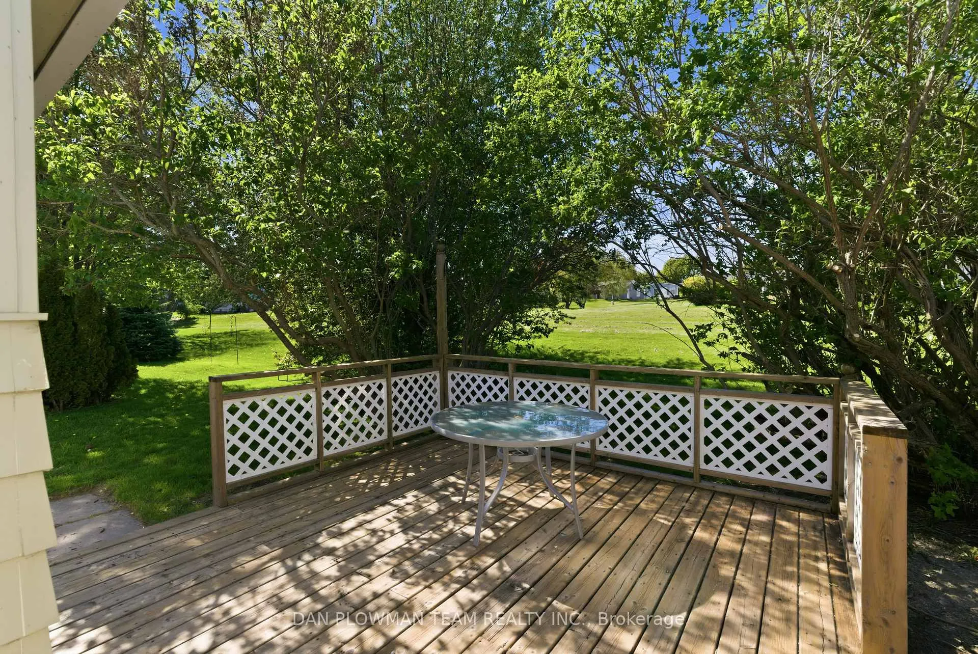 Photo 35 of 14 Heritage Lane, Clarington, Bowmanville — HOMEH