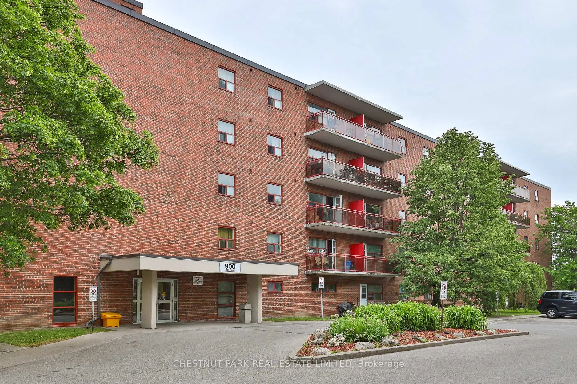 Photo 1 of Unit 409, 900 Glen Street, Oshawa, Lakeview — HOMEH