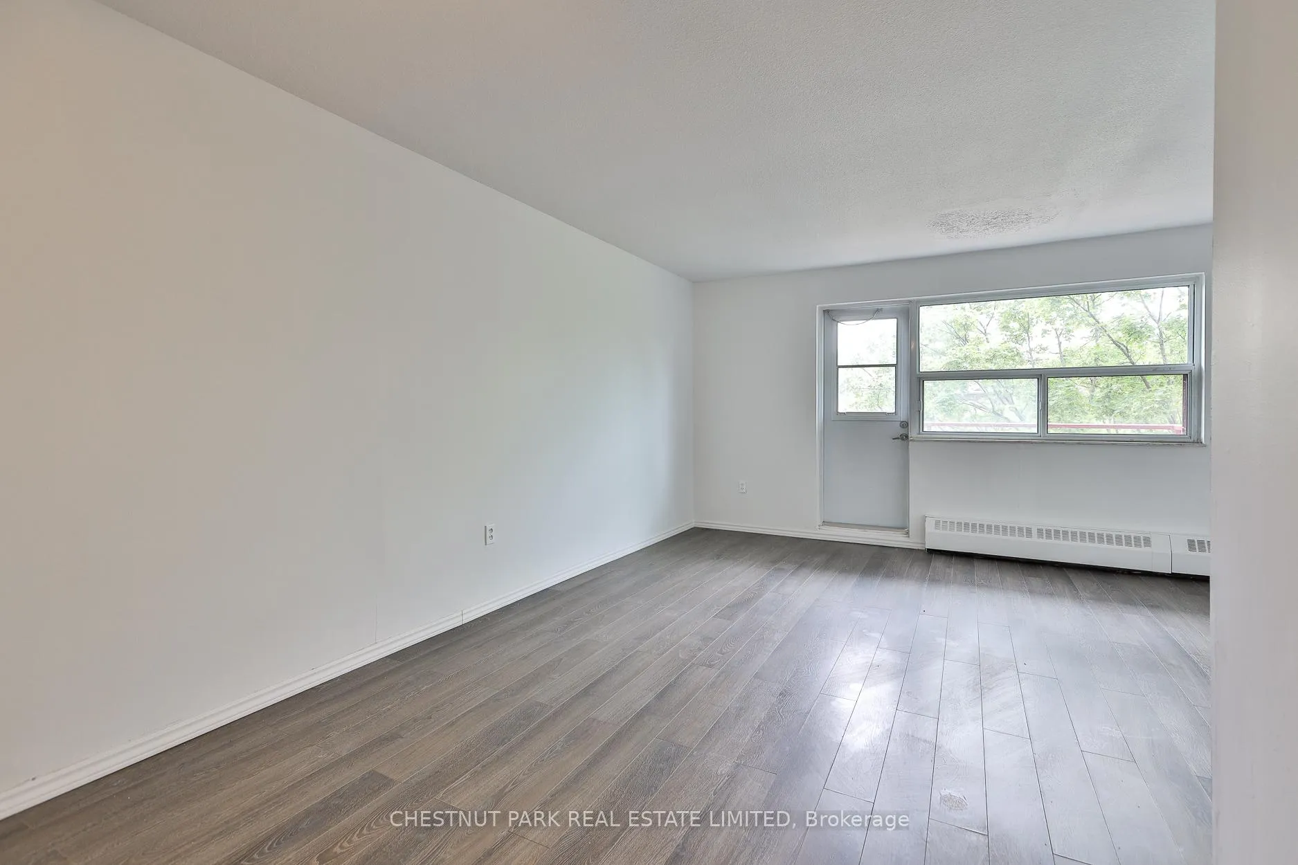 Photo 10 of Unit 409, 900 Glen Street, Oshawa, Lakeview — HOMEH