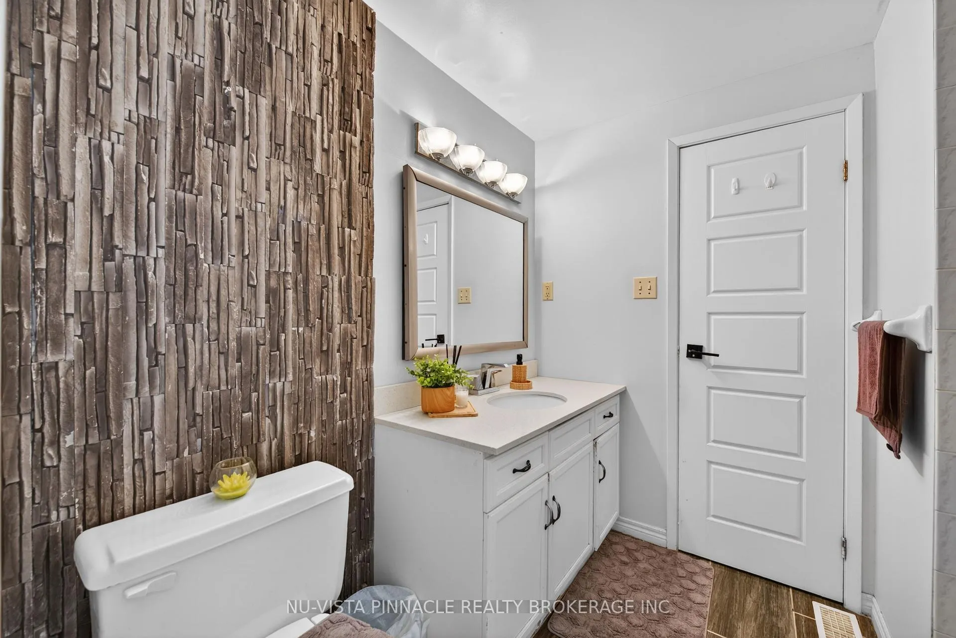 Photo 27 of Unit 26, 631 Cranbrook Road, London, South L — HOMEH