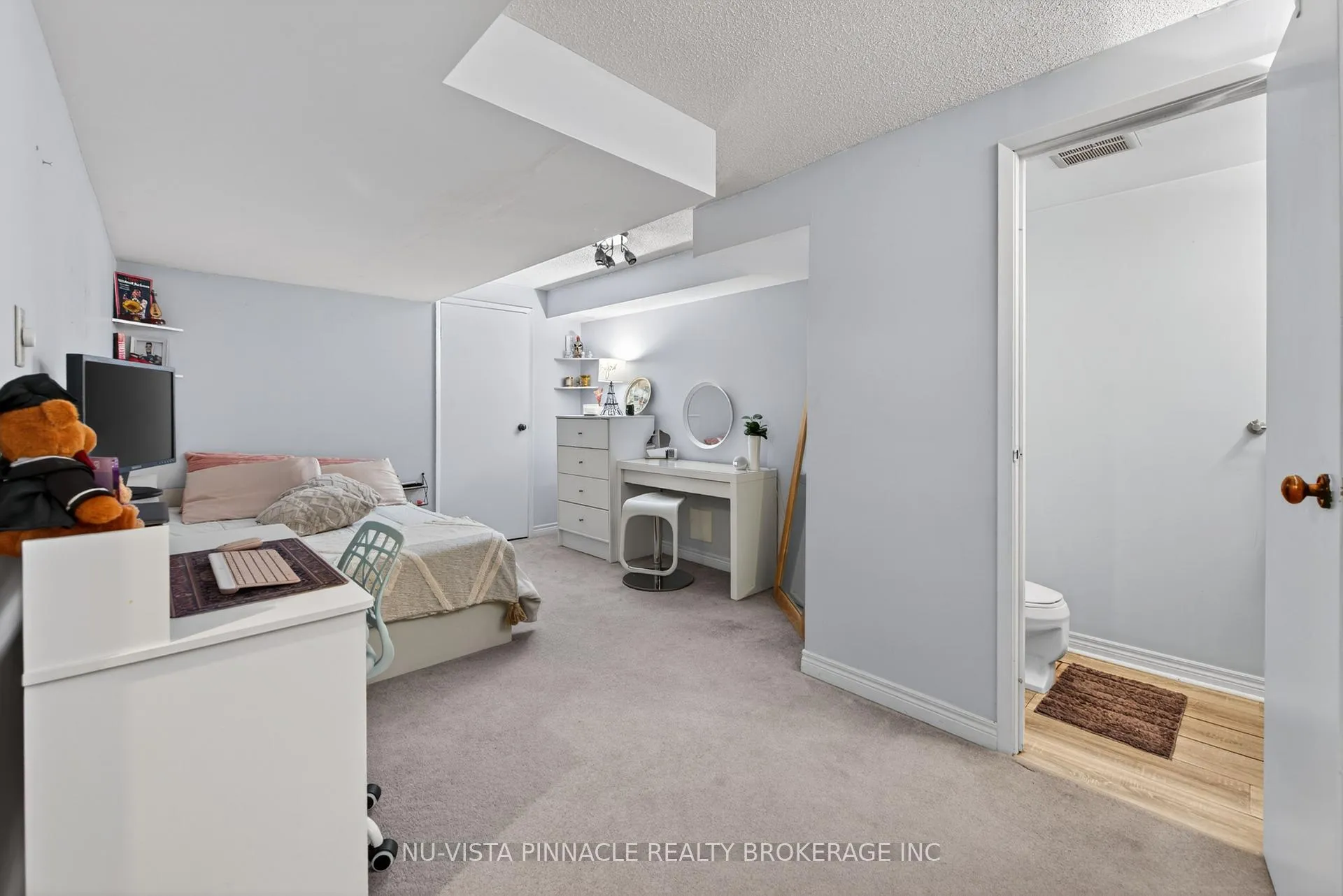 Photo 35 of Unit 26, 631 Cranbrook Road, London, South L — HOMEH
