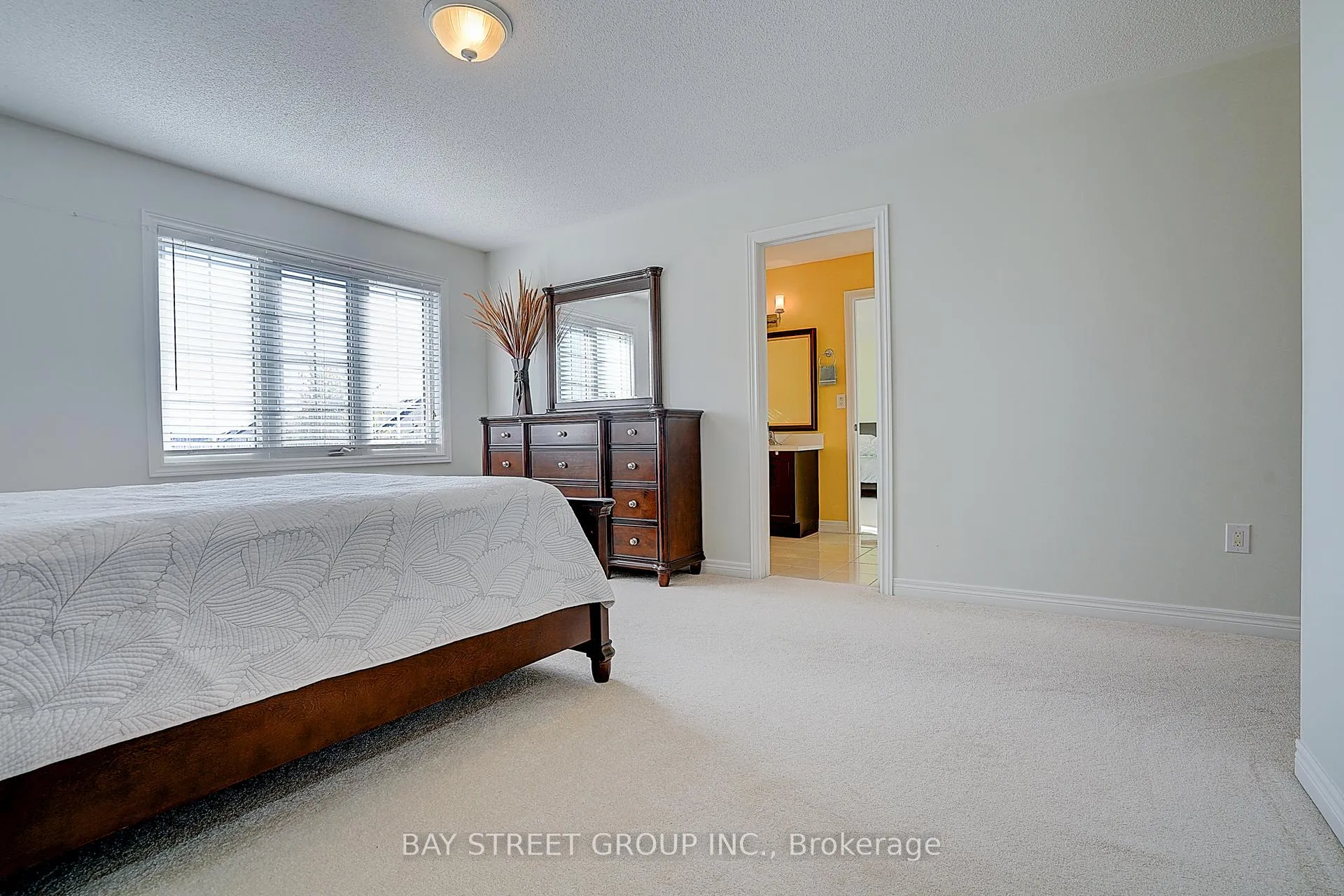Photo 20 of 90 Gable Avenue, Markham, Berczy — HOMEH