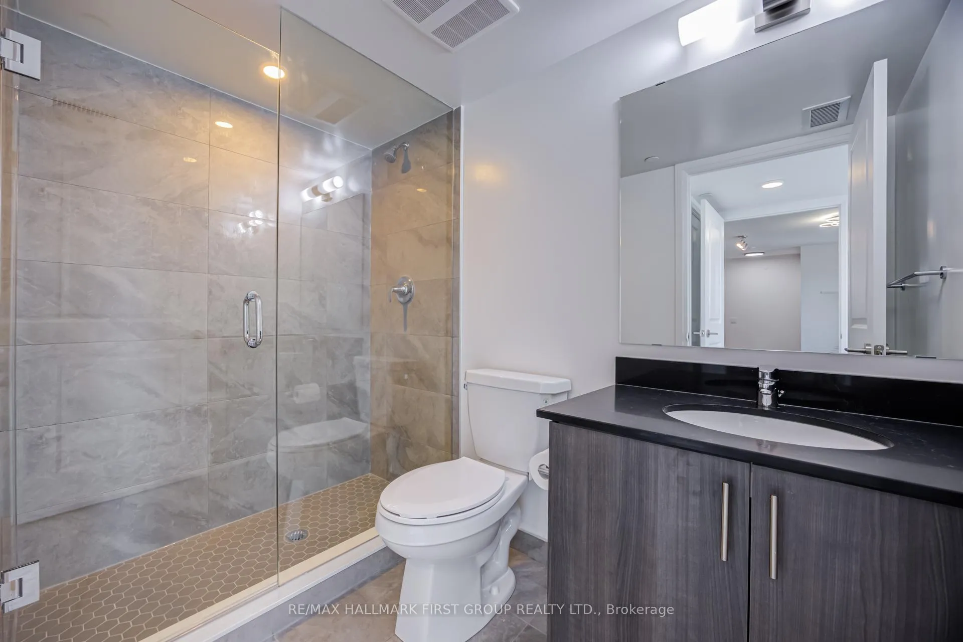 Photo 16 of Unit 1911, 1010 Sandy Beach Road, Pickering, Bay Ridges — HOMEH