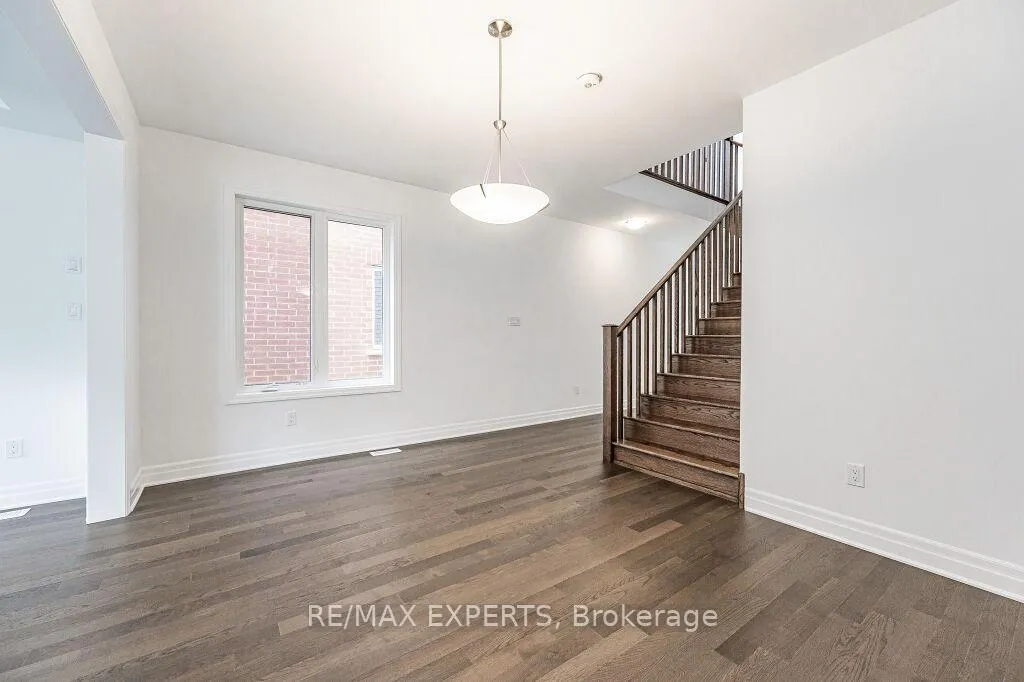 Photo 7 of 177 Rosenberg Way, Kitchener, Rosenburg — HOMEH