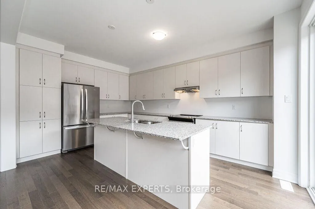 Photo 12 of 177 Rosenberg Way, Kitchener, Rosenburg — HOMEH