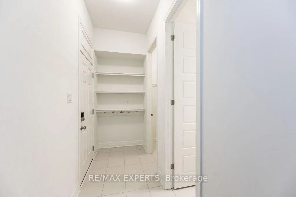 Photo 15 of 177 Rosenberg Way, Kitchener, Rosenburg — HOMEH