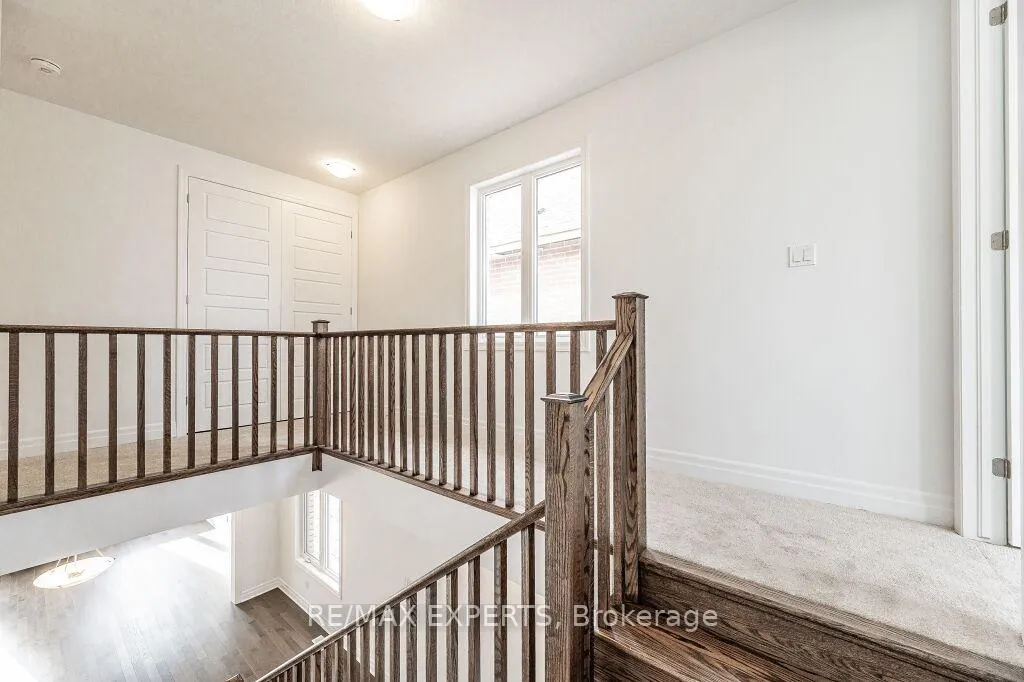 Photo 19 of 177 Rosenberg Way, Kitchener, Rosenburg — HOMEH