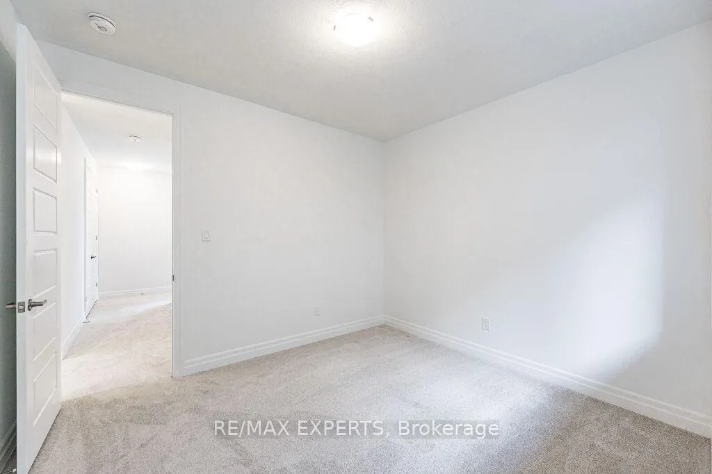 Photo 26 of 177 Rosenberg Way, Kitchener, Rosenburg — HOMEH