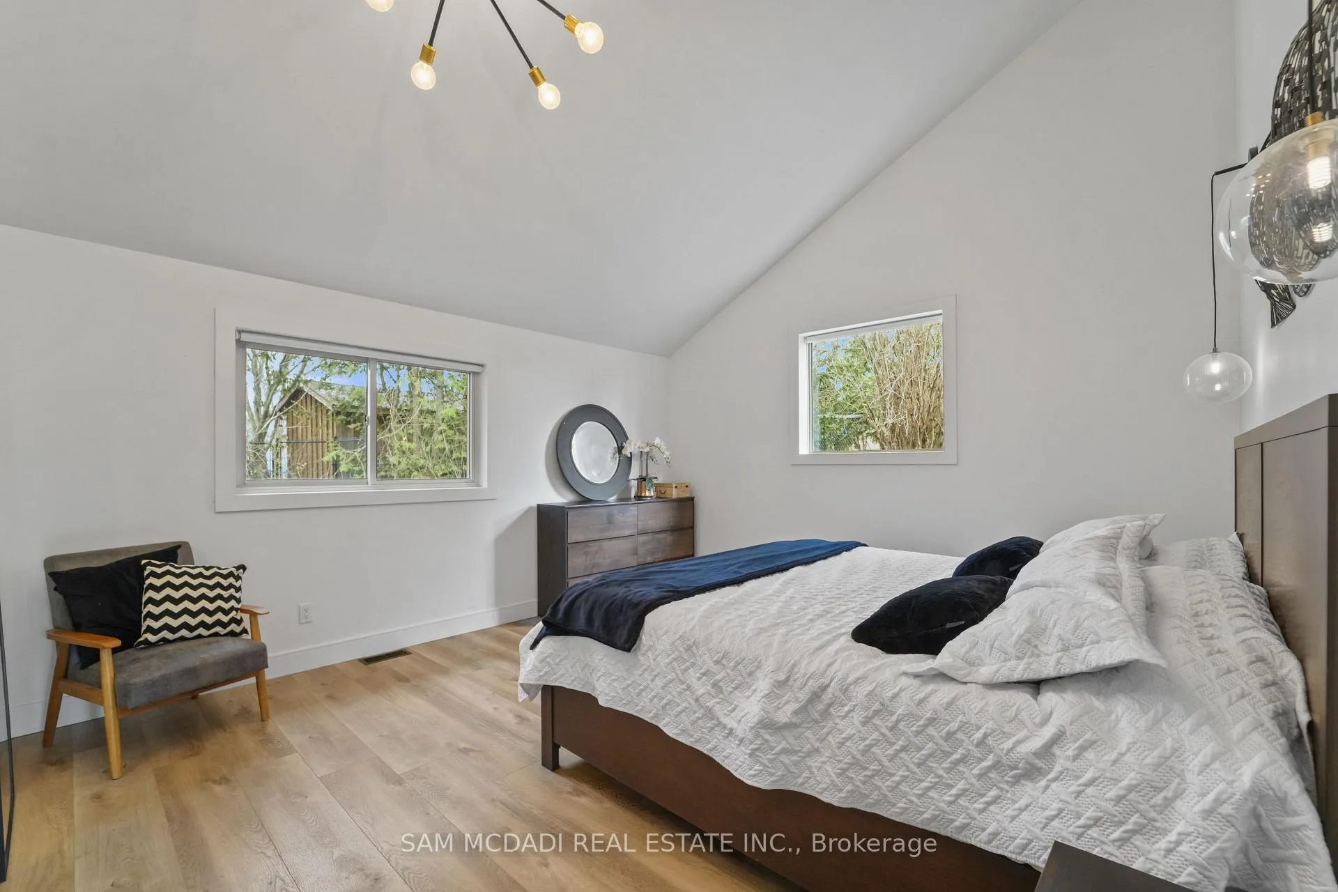 Photo 22 of 477 Fairview Street, Wilmot, New Hamburg — HOMEH