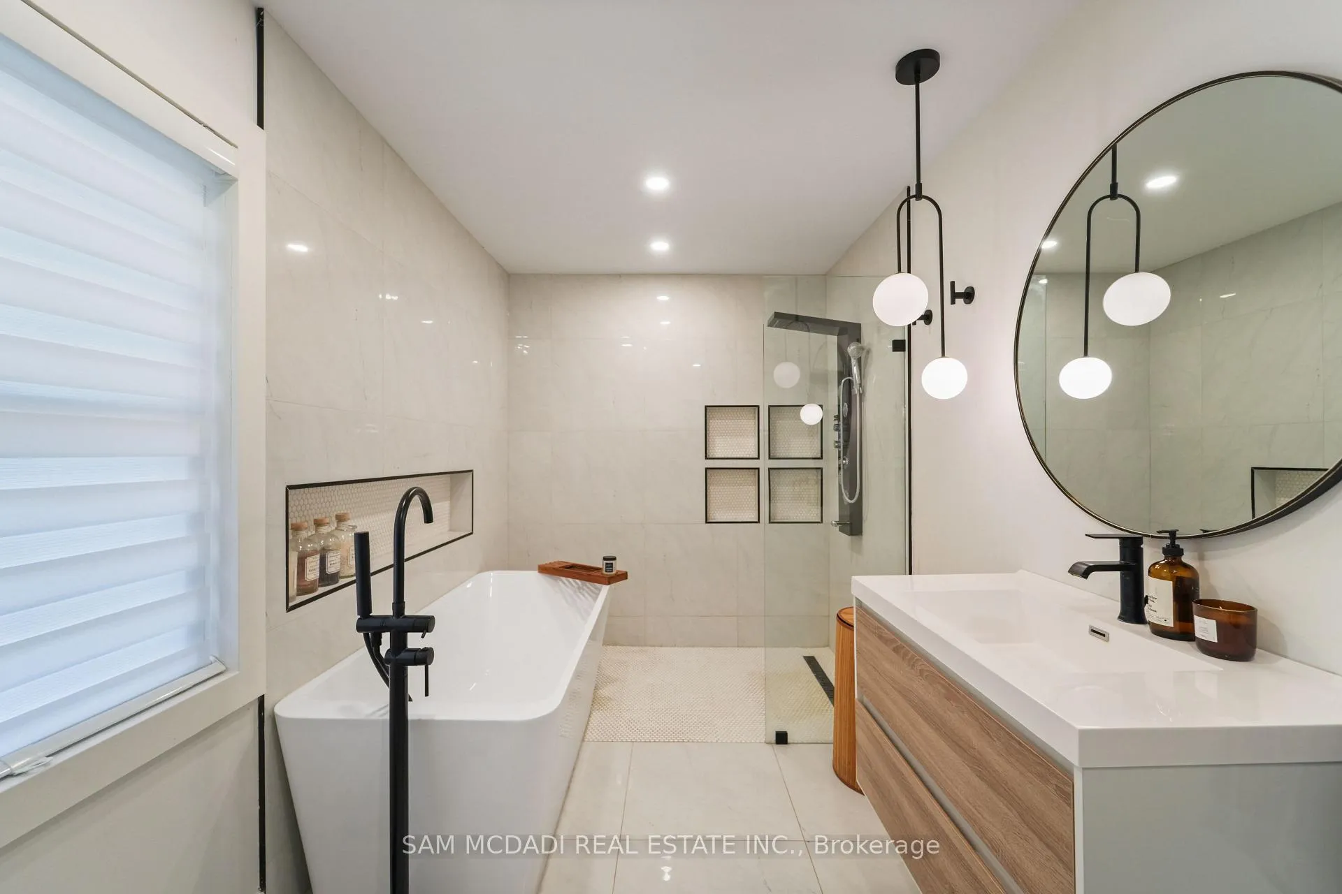 Photo 35 of 477 Fairview Street, Wilmot, New Hamburg — HOMEH