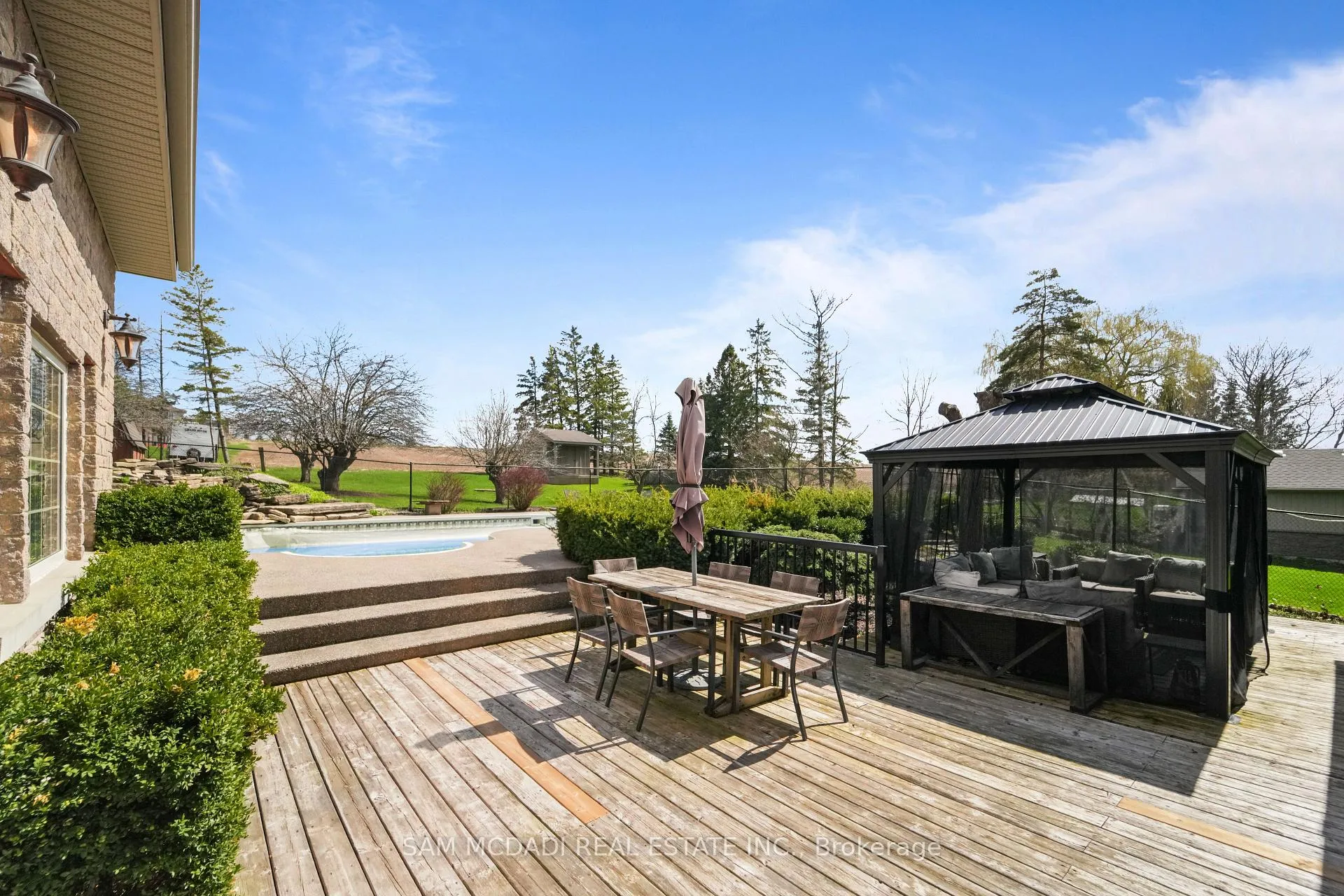 Photo 41 of 477 Fairview Street, Wilmot, New Hamburg — HOMEH