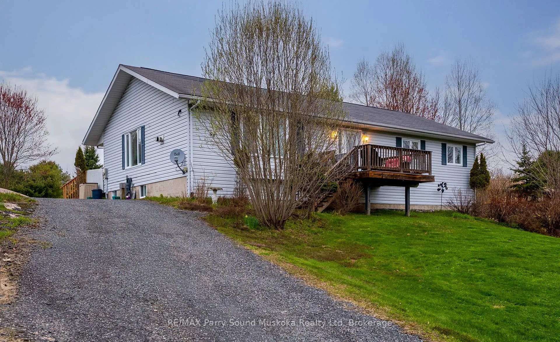 Photo 40 of 54 Pineridge Drive, McDougall — HOMEH