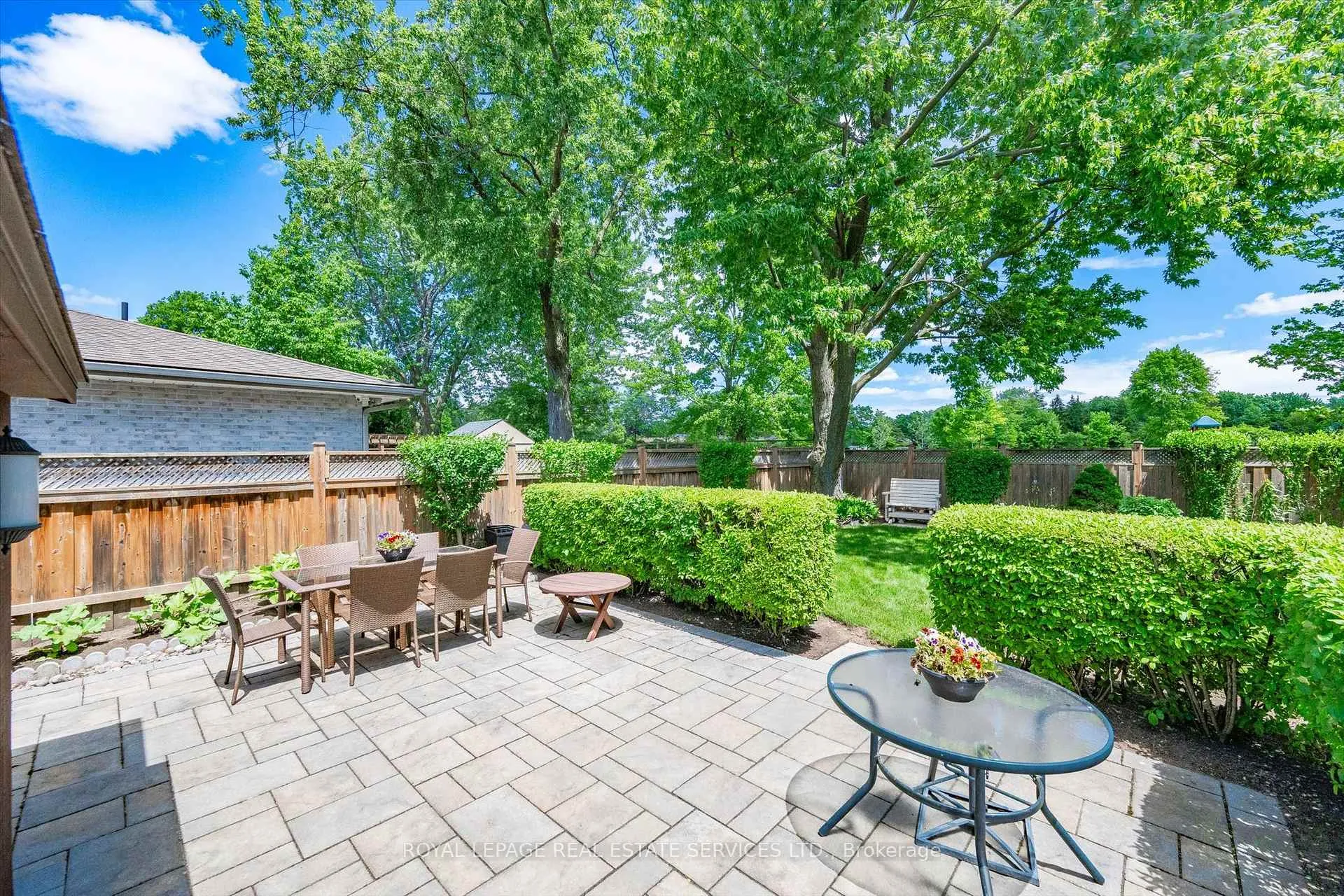 Photo 43 of 484 Grand Boulevard, Oakville, Falgarwood — HOMEH