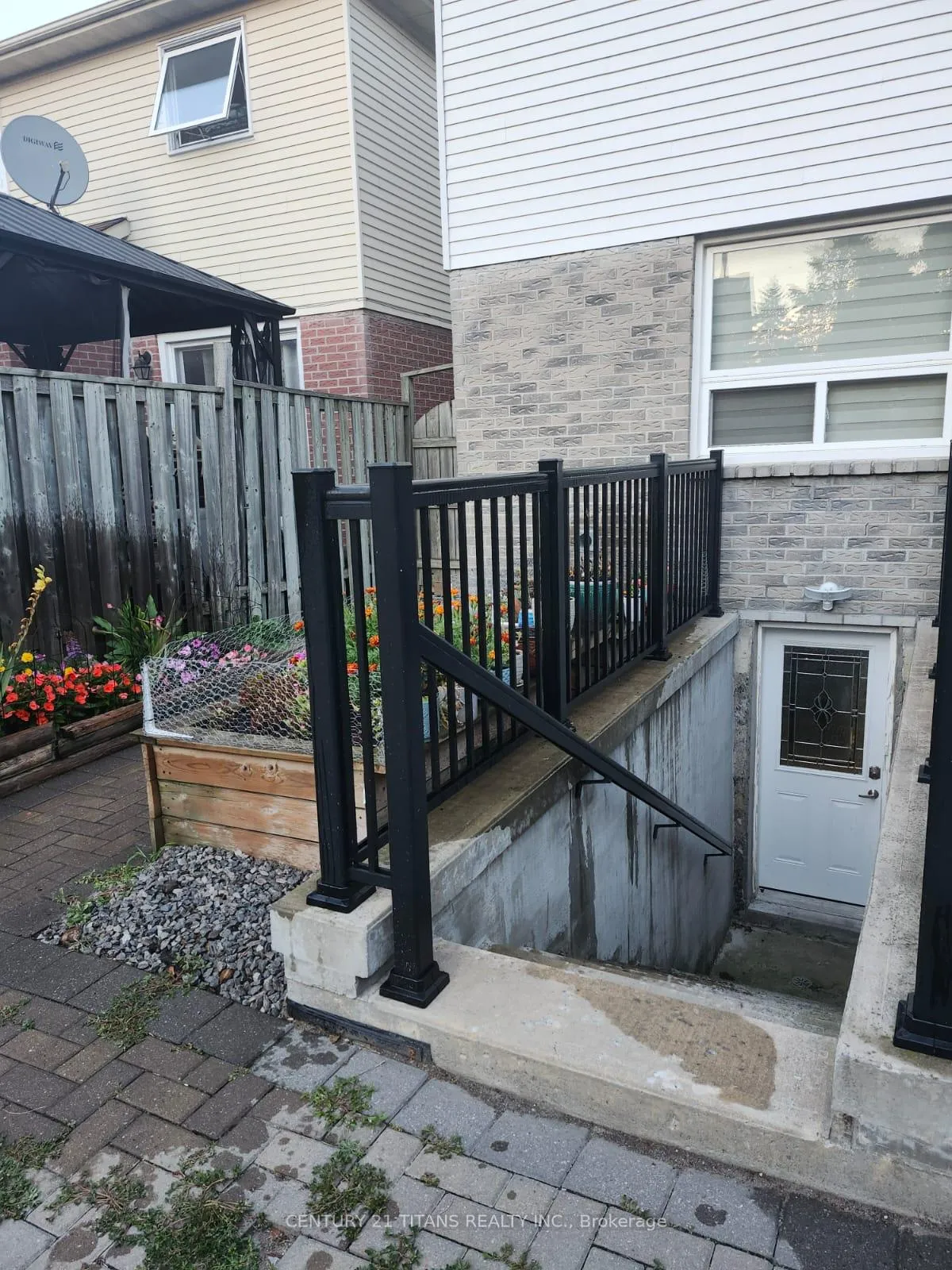 Photo 1 of 56 Barnes Drive, Ajax, Central — HOMEH