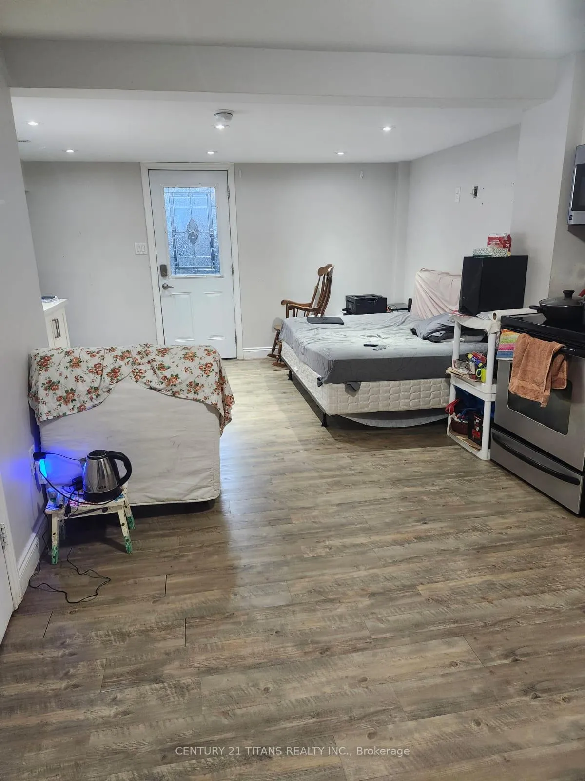Photo 3 of 56 Barnes Drive, Ajax, Central — HOMEH