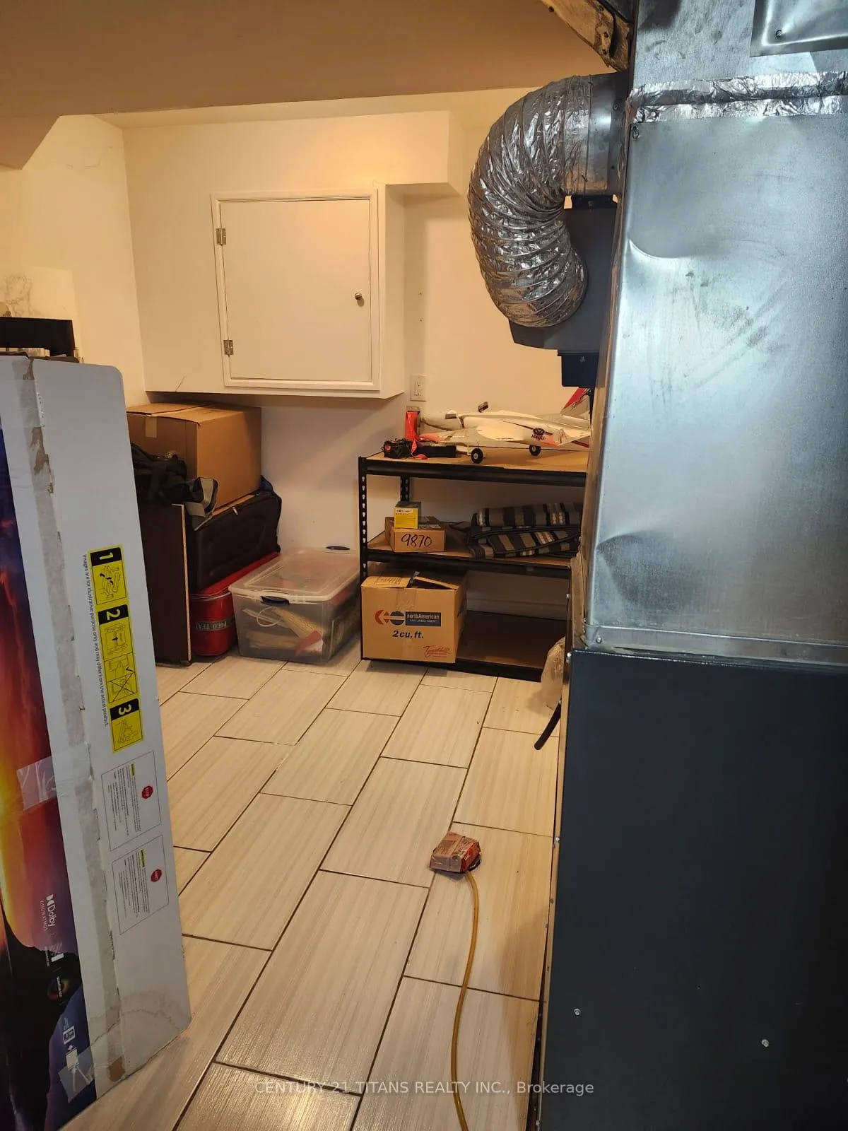 Photo 5 of 56 Barnes Drive, Ajax, Central — HOMEH