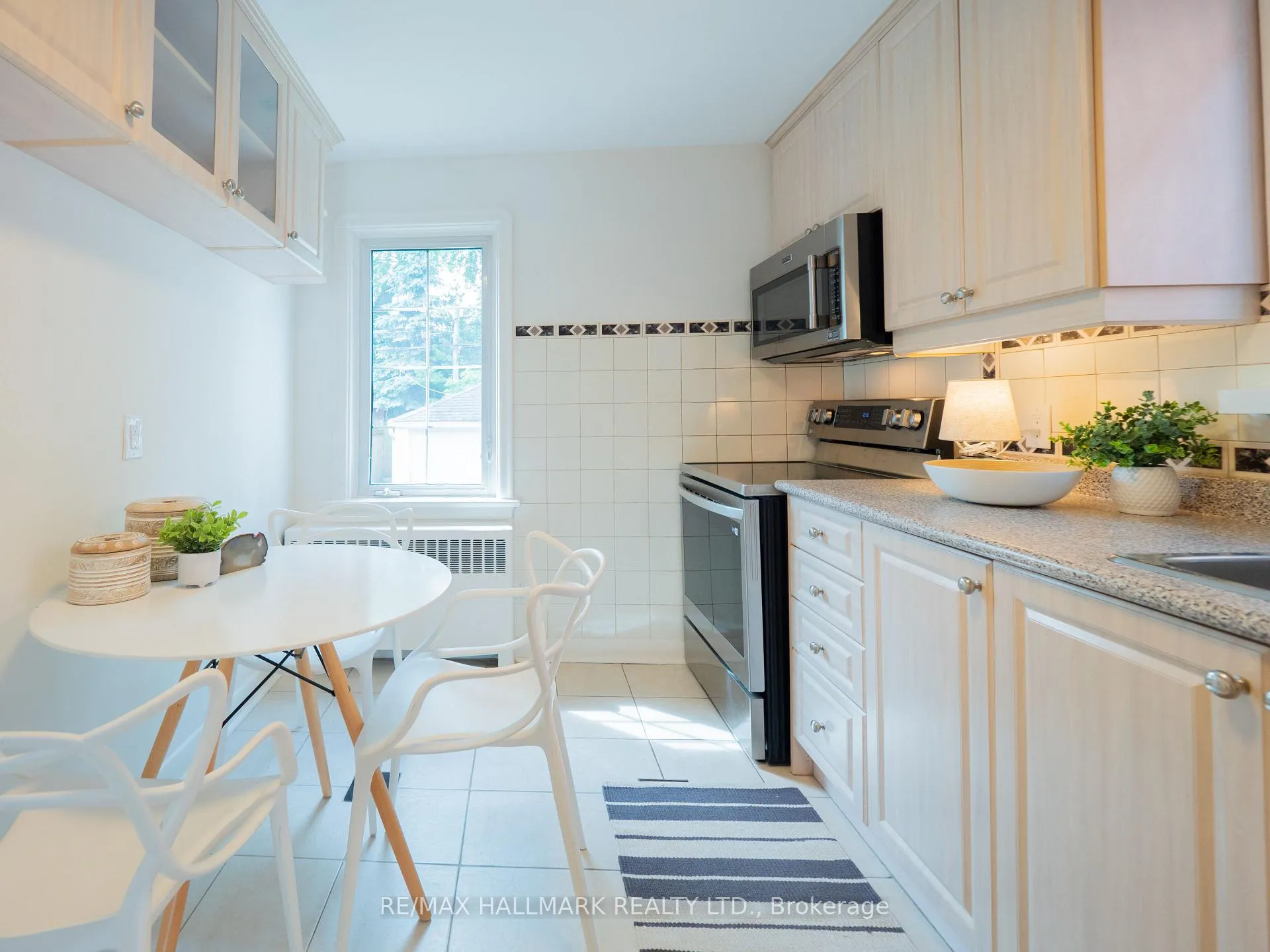 Photo 14 of 51 Floyd Avenue, Toronto, Broadview North — HOMEH