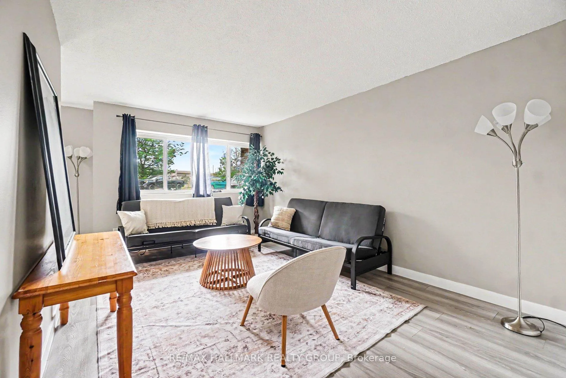 Photo 5 of Unit 106A, 2044 Arrowsmith Drive, Ottawa, Beacon Hill South — HOMEH
