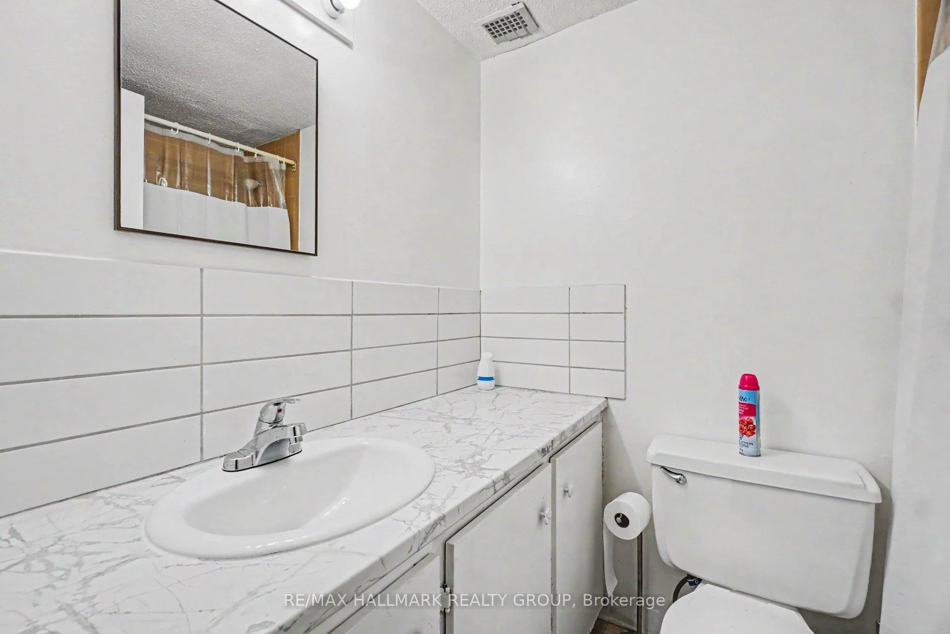 Photo 14 of Unit 106A, 2044 Arrowsmith Drive, Ottawa, Beacon Hill South — HOMEH