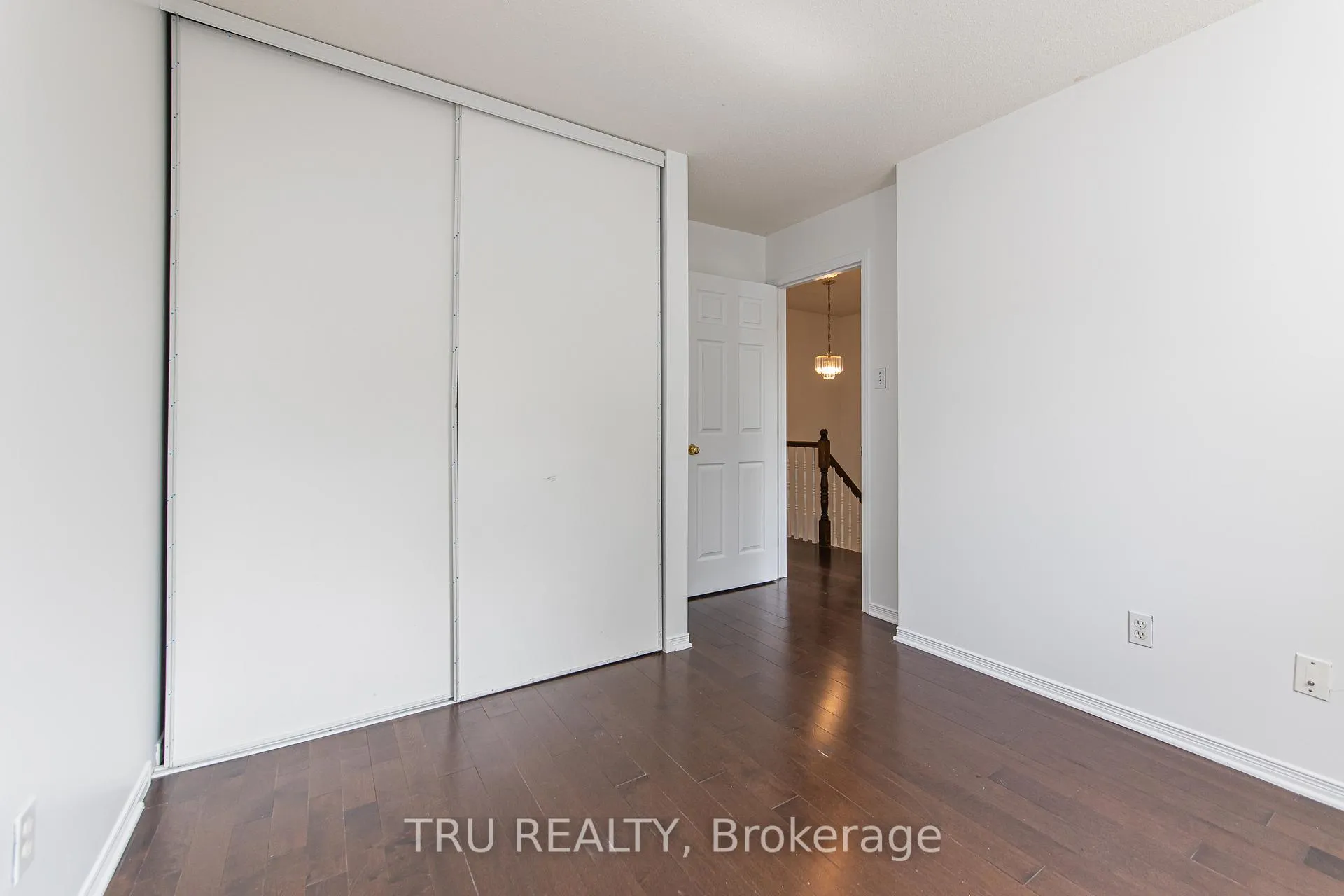 Photo 30 of 135 Margrave Avenue, Ottawa, Hunt Club Park/Greenboro — HOMEH