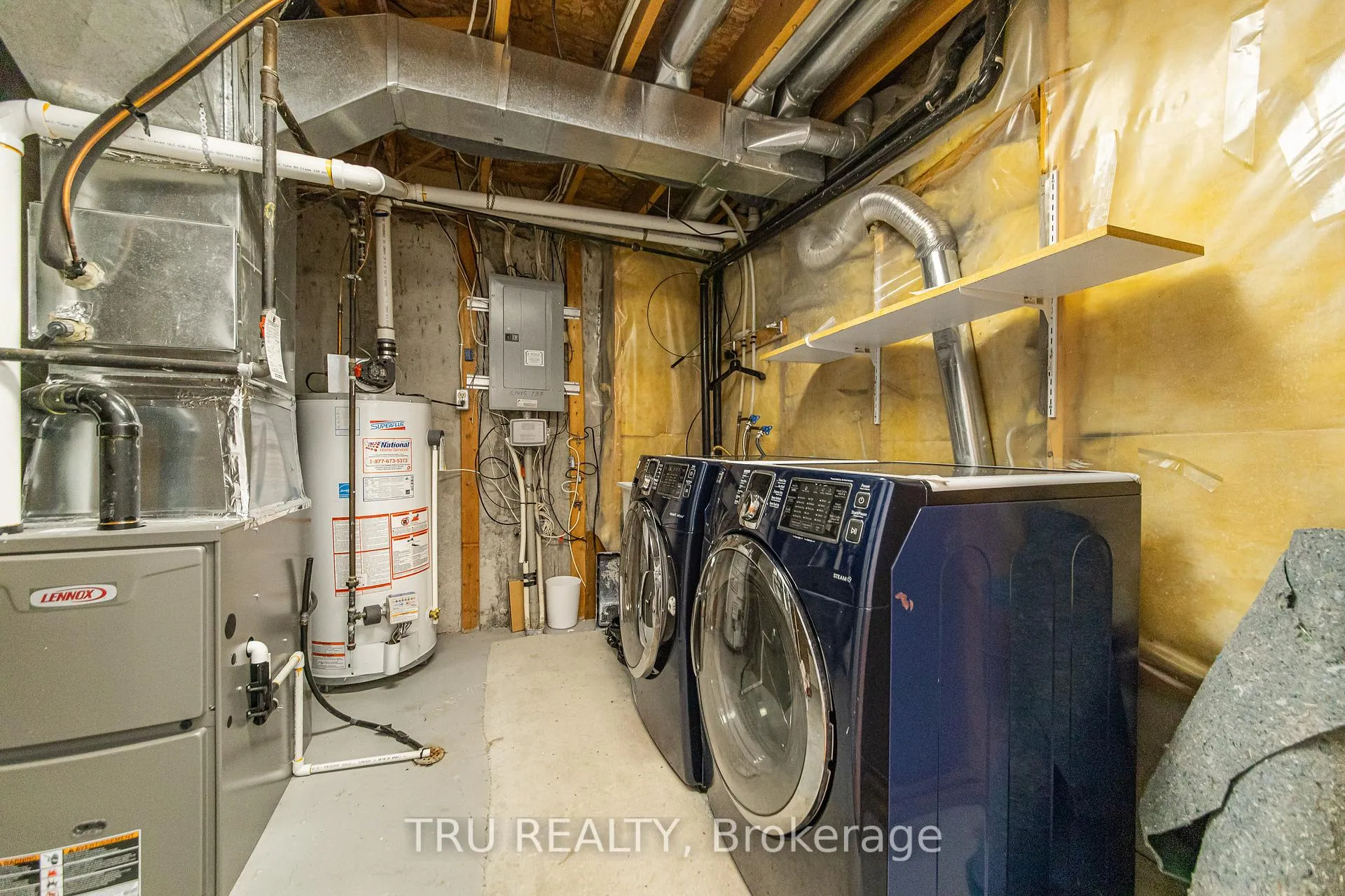 Photo 39 of 135 Margrave Avenue, Ottawa, Hunt Club Park/Greenboro — HOMEH