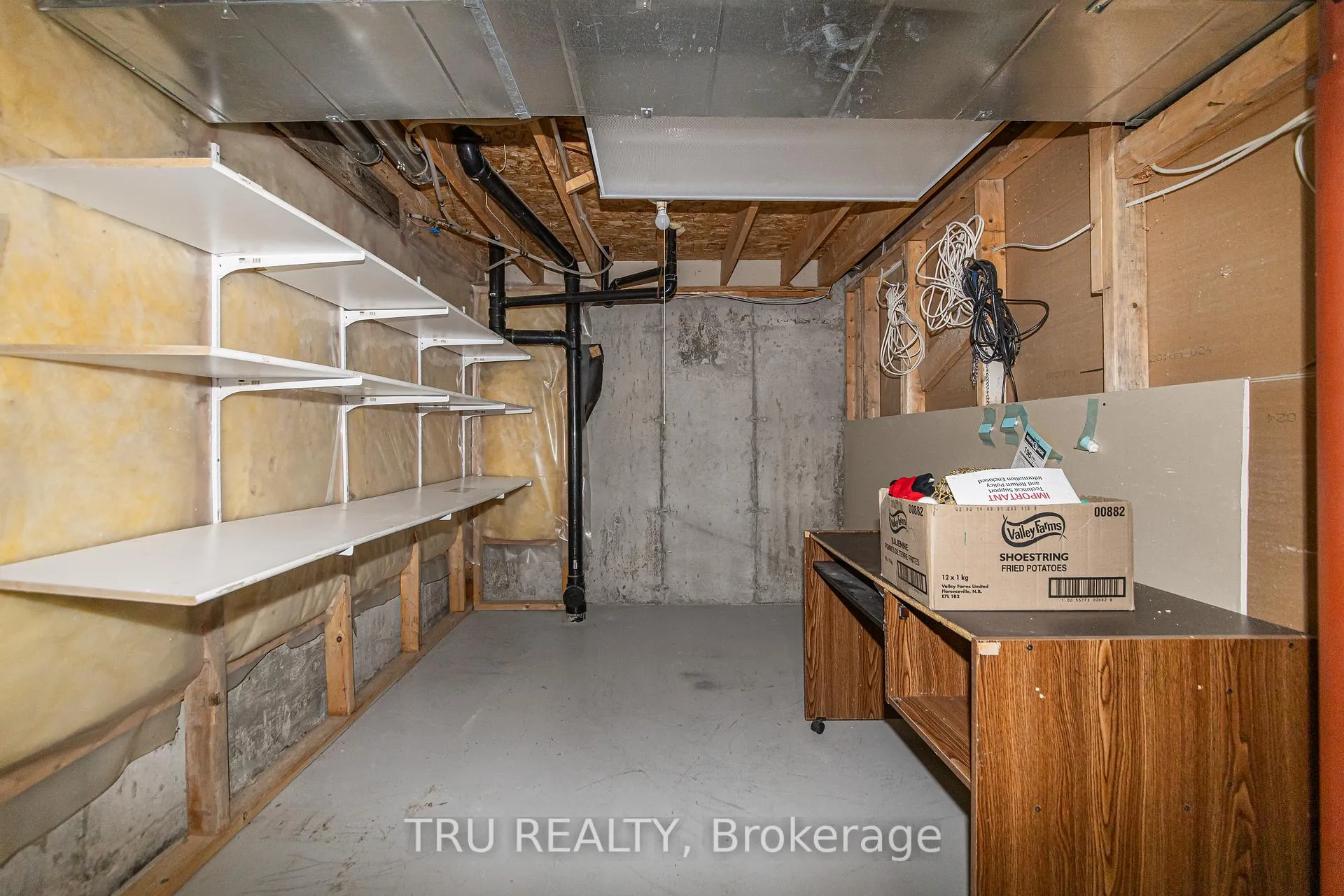 Photo 41 of 135 Margrave Avenue, Ottawa, Hunt Club Park/Greenboro — HOMEH