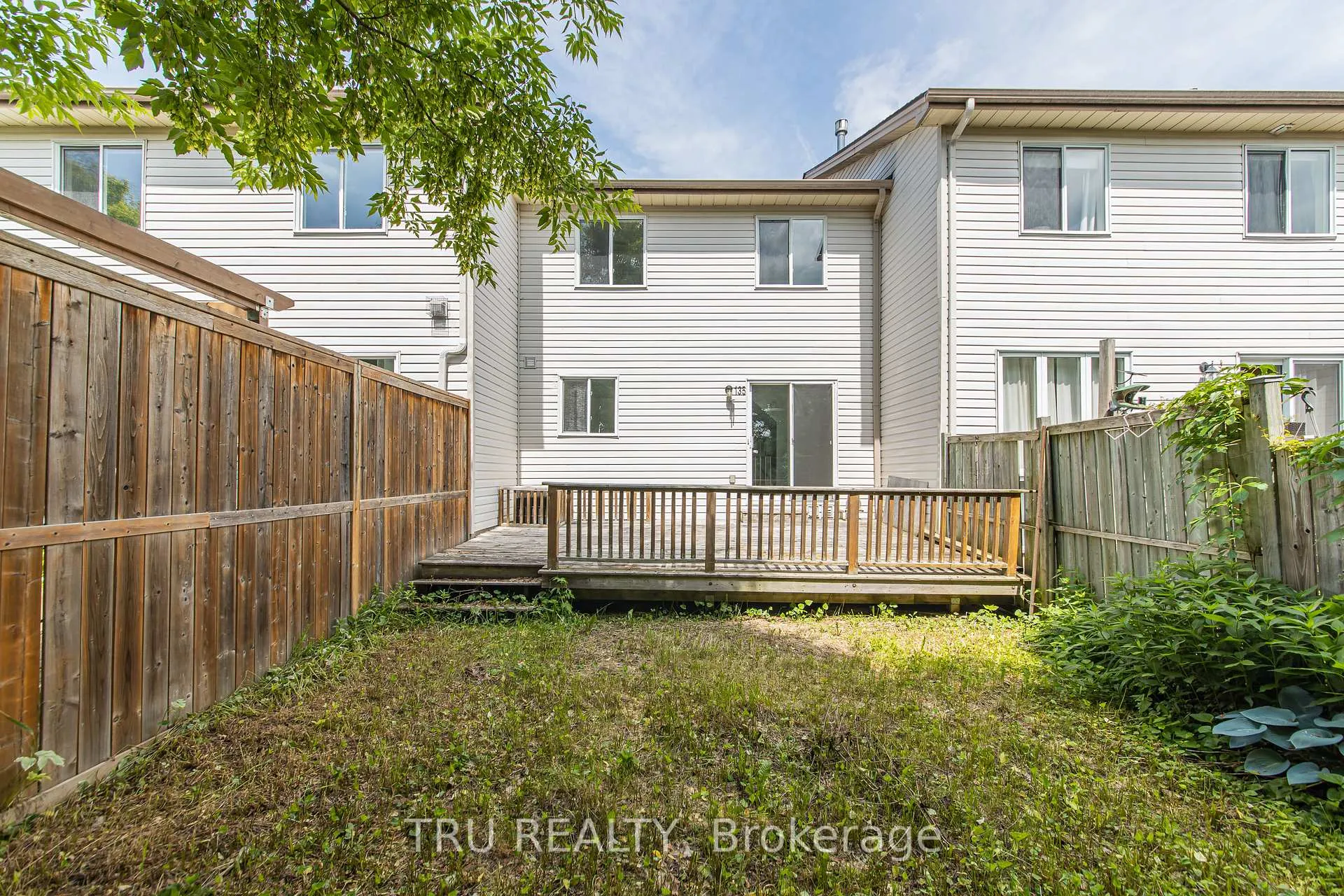 Photo 44 of 135 Margrave Avenue, Ottawa, Hunt Club Park/Greenboro — HOMEH
