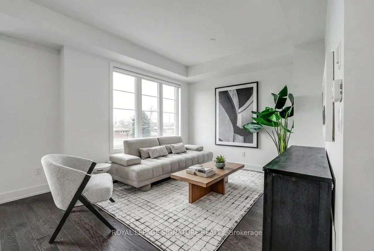 Photo 1 of 10 Sobczak Drive, Whitby, Port Whitby — HOMEH
