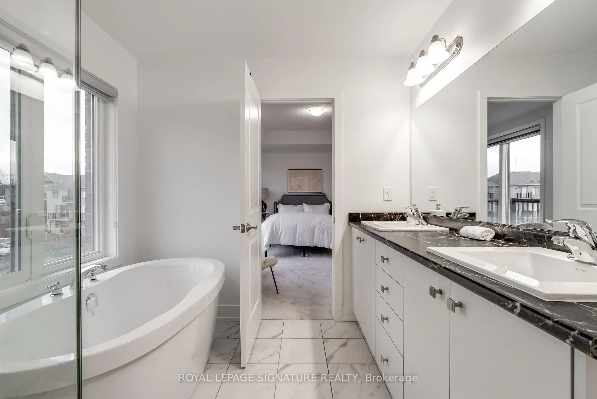 Photo 14 of 10 Sobczak Drive, Whitby, Port Whitby — HOMEH