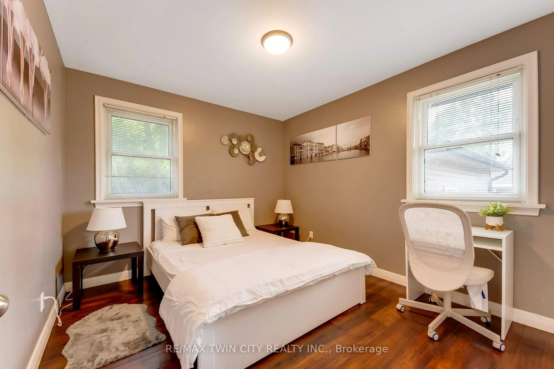 Photo 19 of 90 Arlington Boulevard, Kitchener — HOMEH