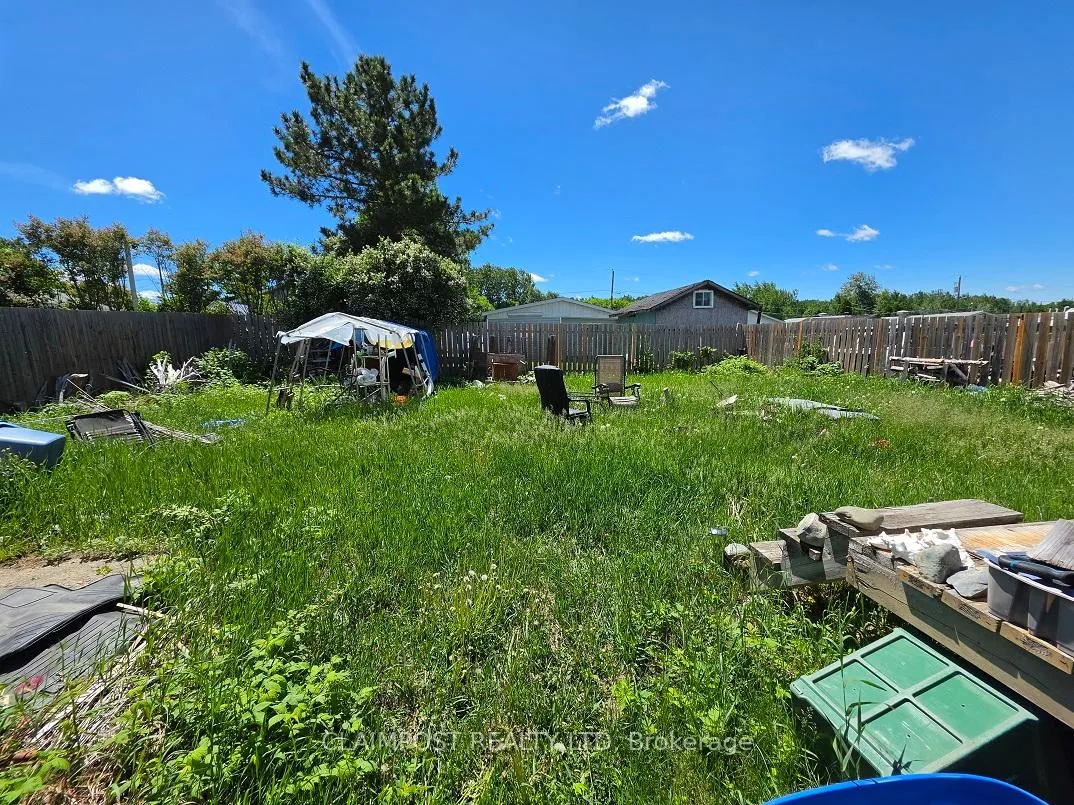 Photo 14 of 80 Notre Dame Place, Timmins, MTJ - Trailer Parks — HOMEH