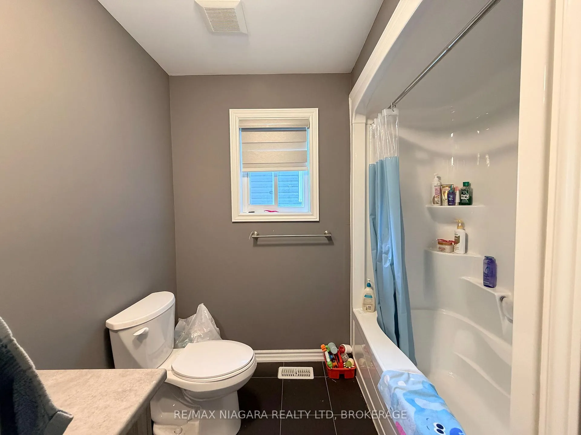 Photo 8 of 78 Bradley Avenue, Welland, Lincoln/Crowland — HOMEH