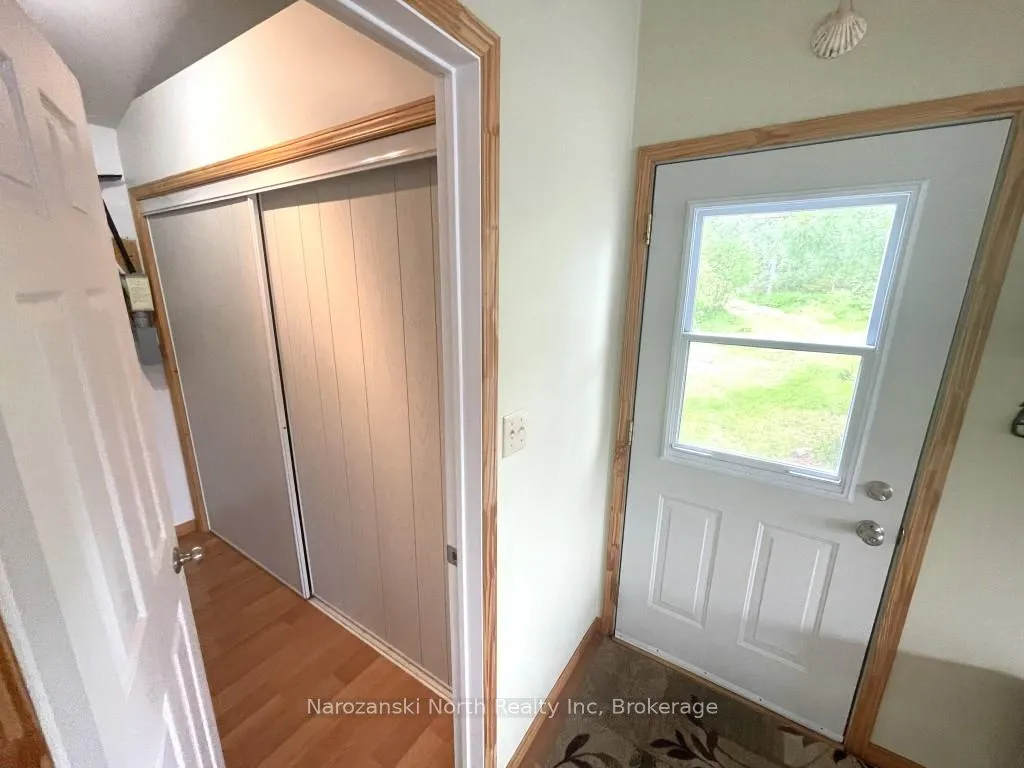 Photo 5 of 79 Simon Lake Road, Parry Sound Remote Area, Mowat — HOMEH