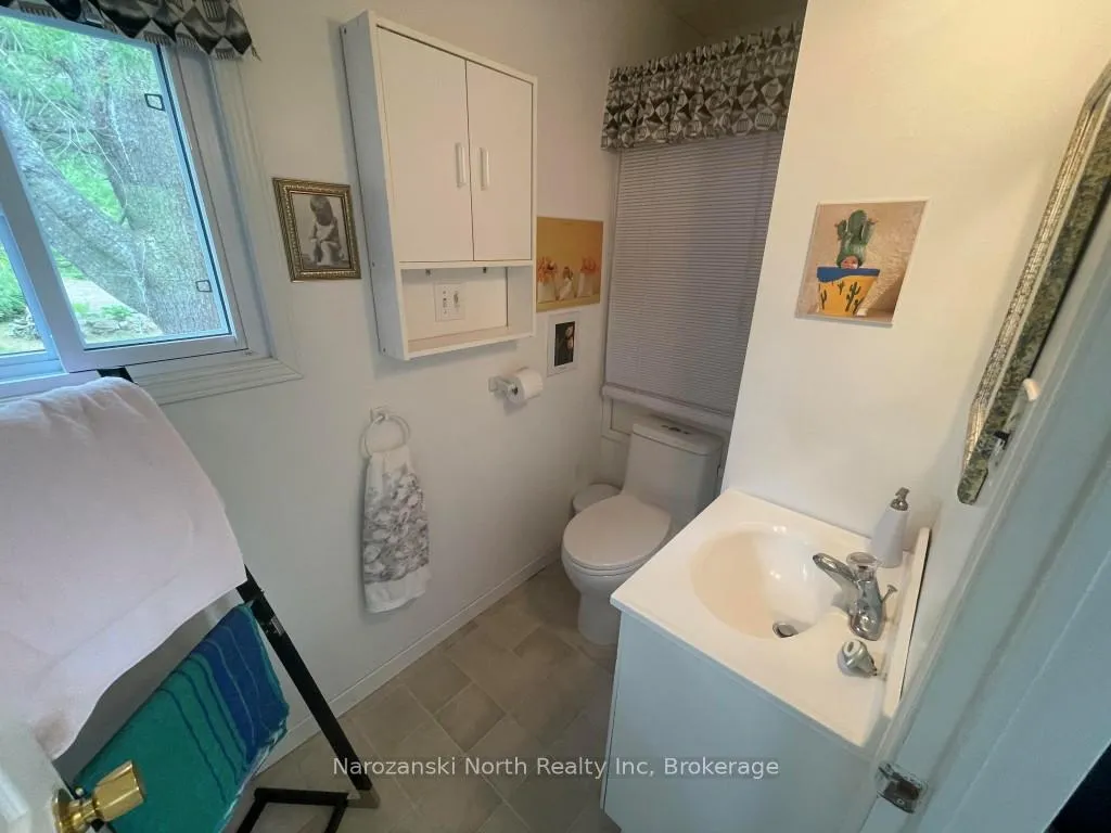 Photo 14 of 79 Simon Lake Road, Parry Sound Remote Area, Mowat — HOMEH