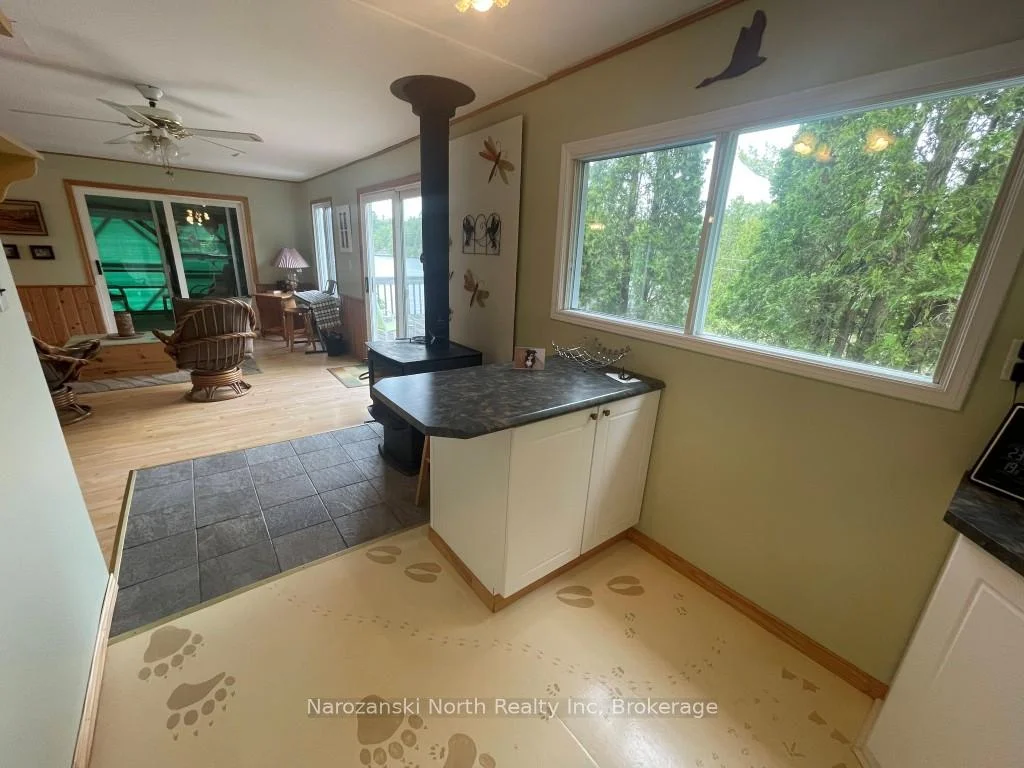 Photo 33 of 79 Simon Lake Road, Parry Sound Remote Area, Mowat — HOMEH