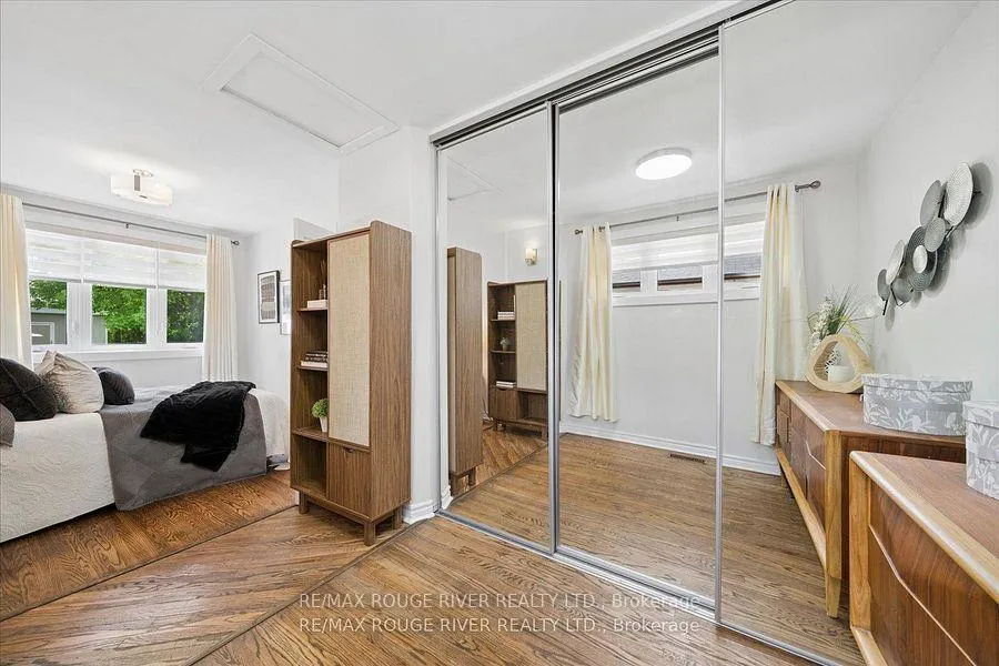 Photo 17 of 1007 Walton Boulevard, Whitby, Williamsburg — HOMEH