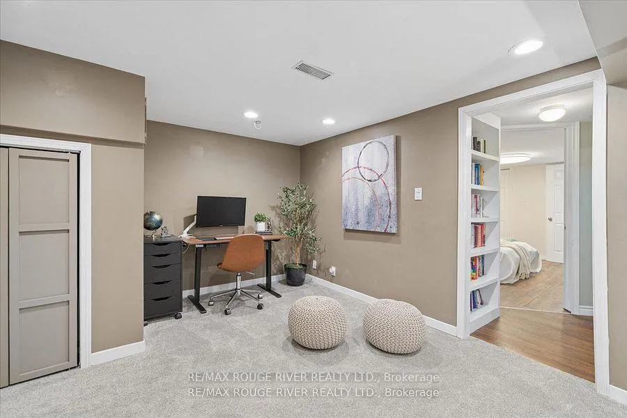 Photo 25 of 1007 Walton Boulevard, Whitby, Williamsburg — HOMEH