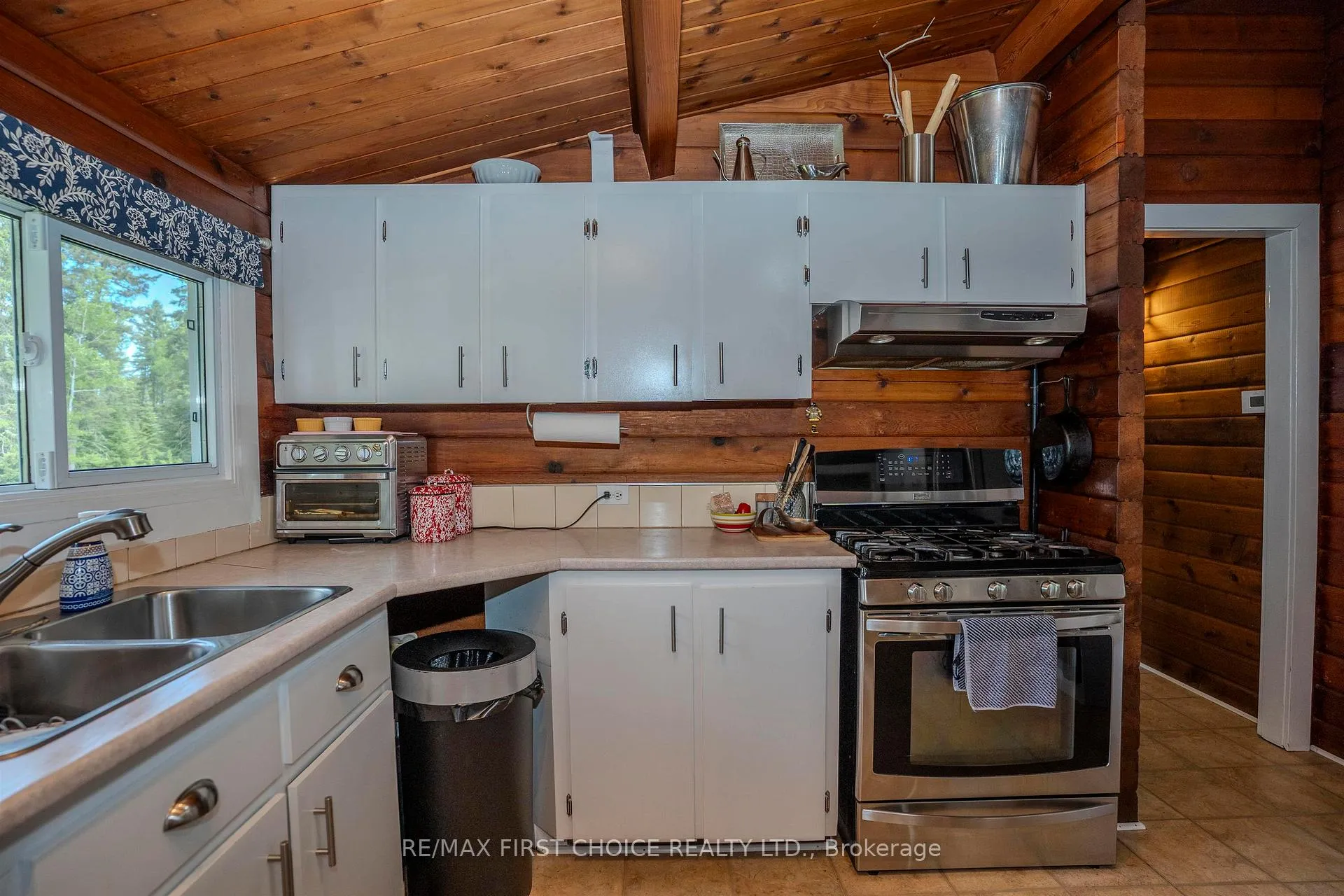 Photo 13 of 61 Oliver Creek Road, Neebing, Scoble — HOMEH