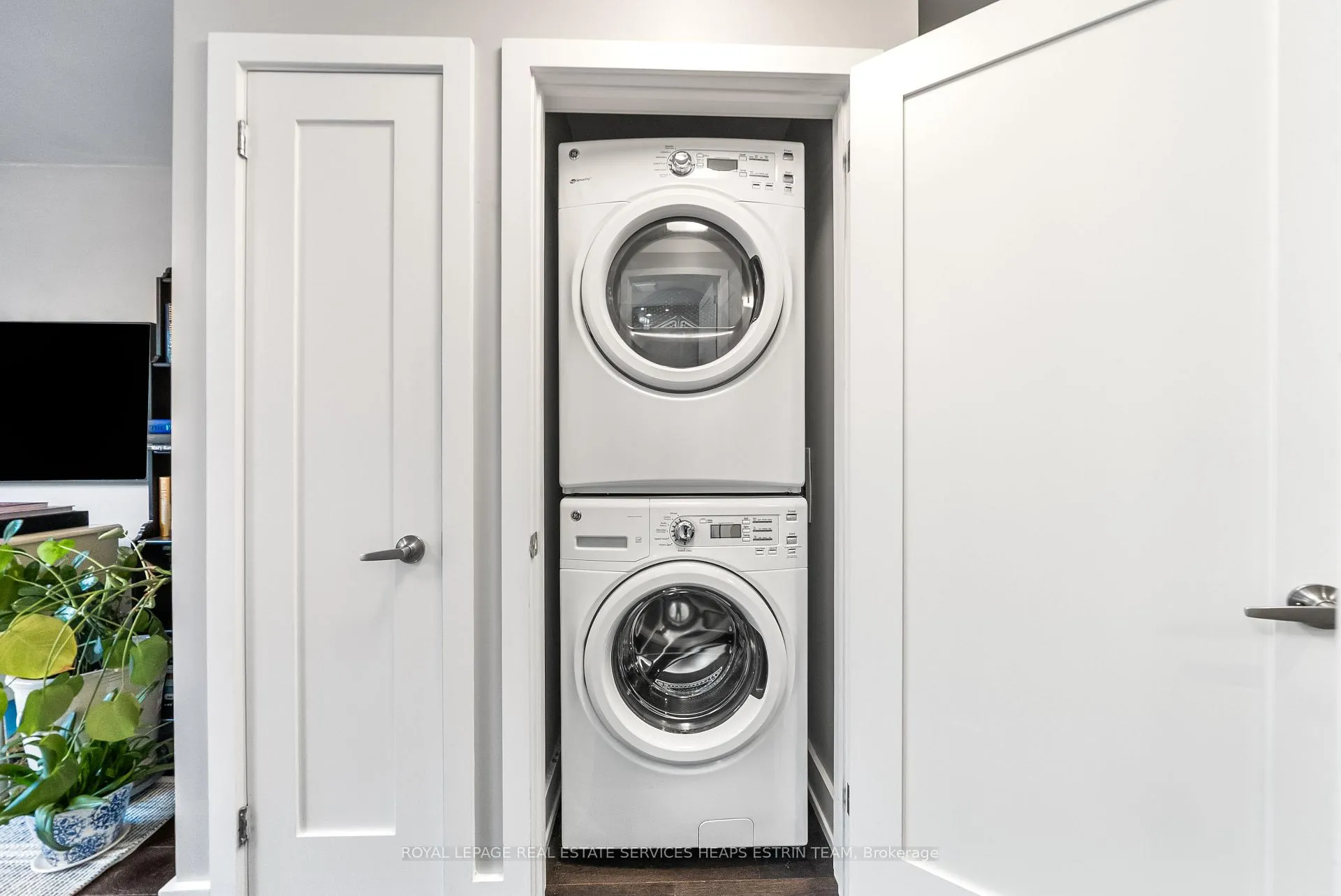 Photo 15 of Unit Unit 3, 14 Dartford Road, Toronto, Playter Estates-Danforth — HOMEH