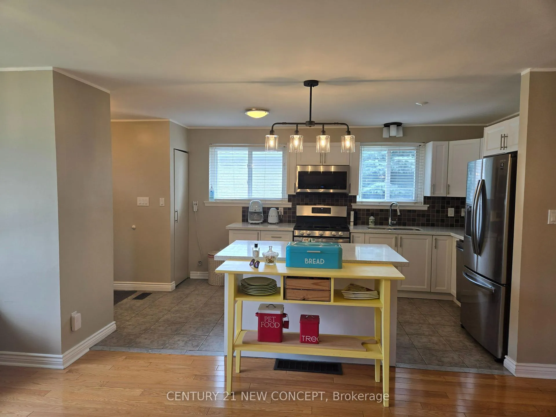 Photo 7 of 412 Melores Drive, Burlington, Appleby — HOMEH