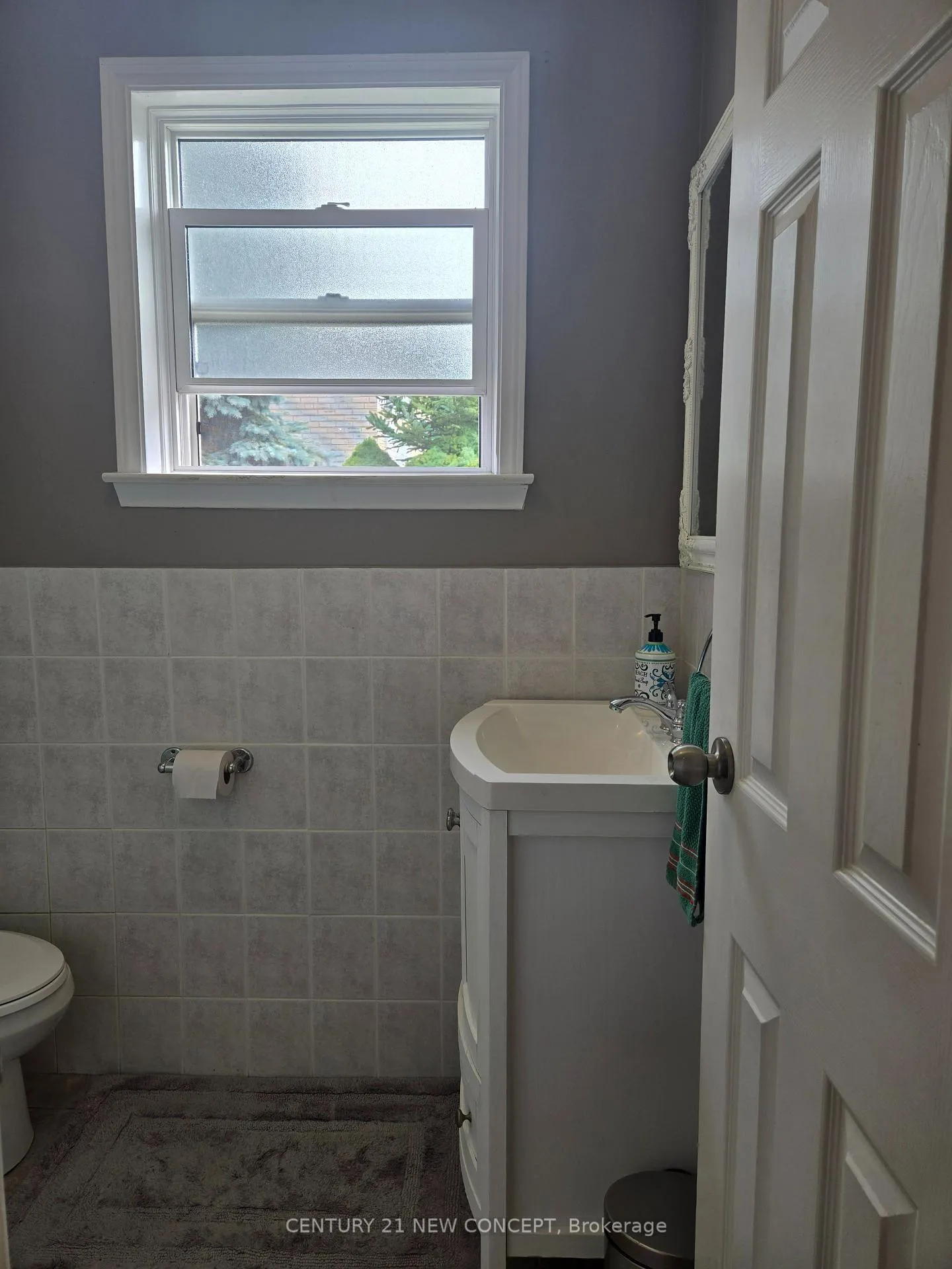 Photo 18 of 412 Melores Drive, Burlington, Appleby — HOMEH