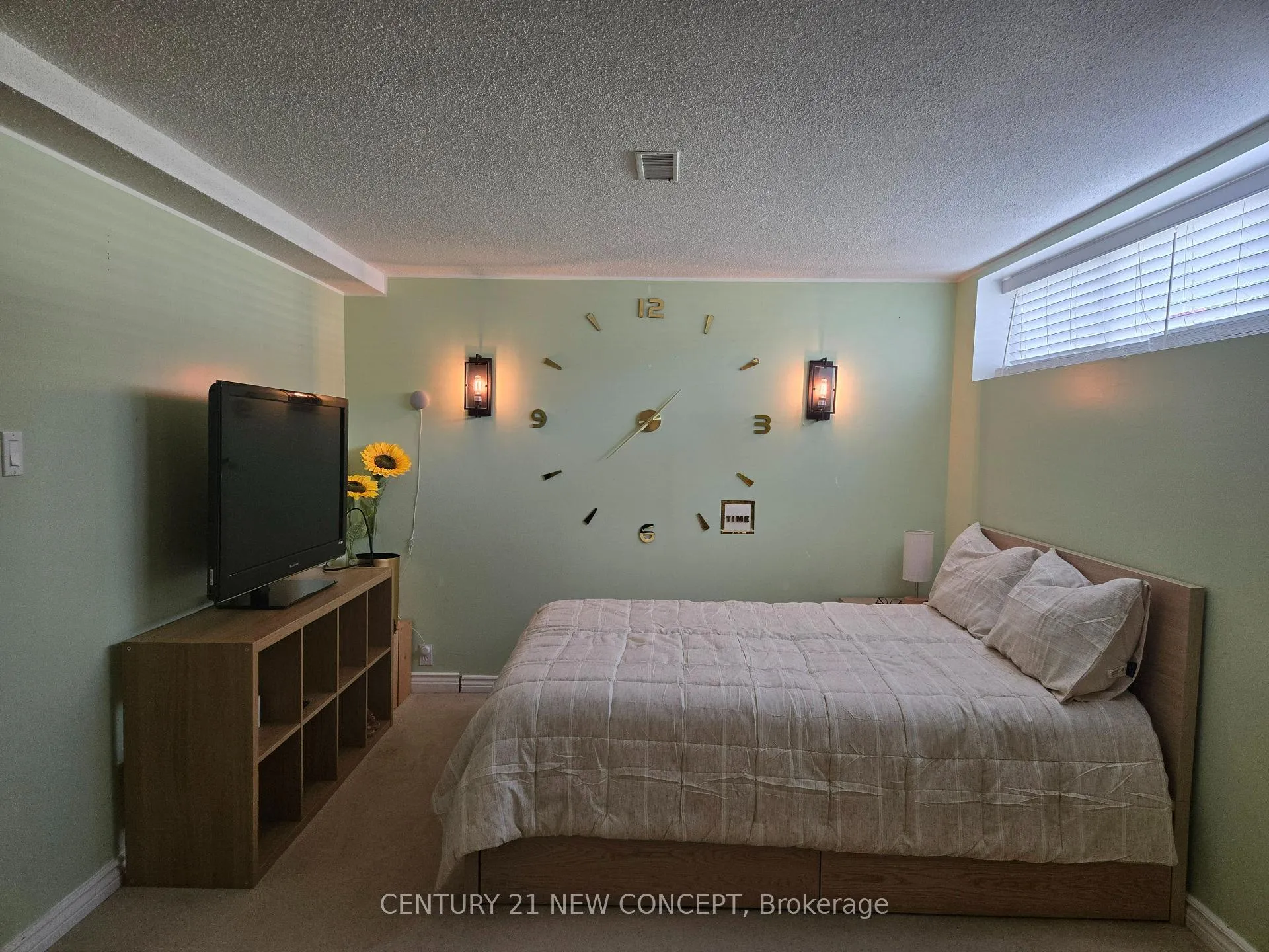 Photo 20 of 412 Melores Drive, Burlington, Appleby — HOMEH