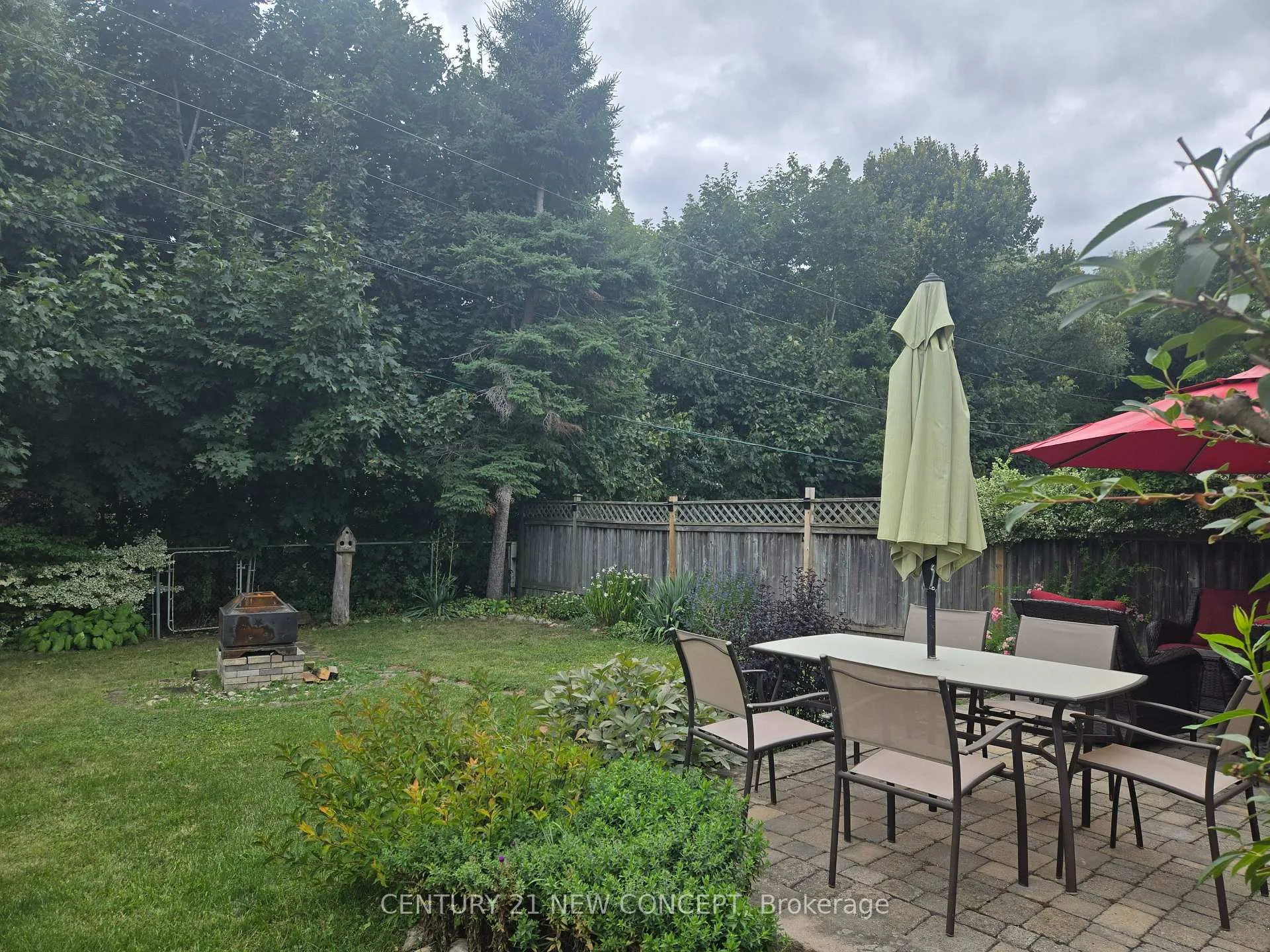 Photo 24 of 412 Melores Drive, Burlington, Appleby — HOMEH