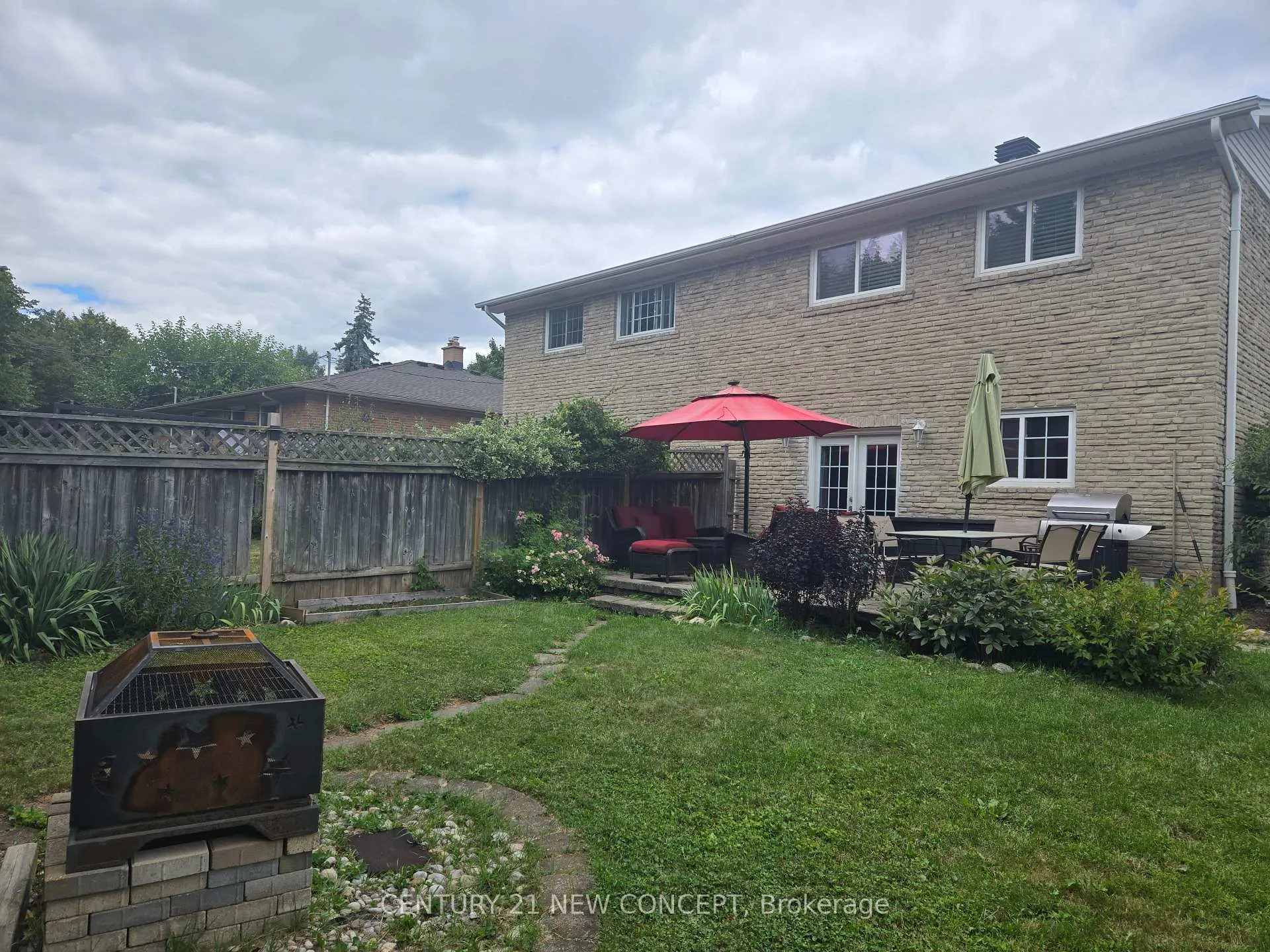 Photo 25 of 412 Melores Drive, Burlington, Appleby — HOMEH