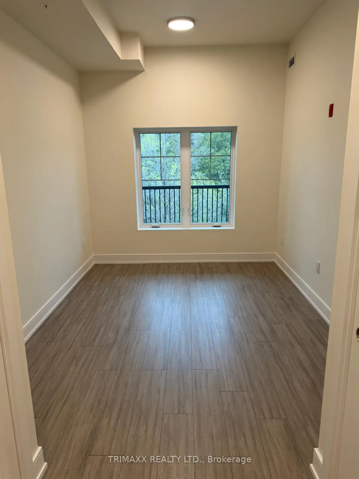 Photo 13 of Unit 318, 121 Mary Street, Clearview, Creemore — HOMEH