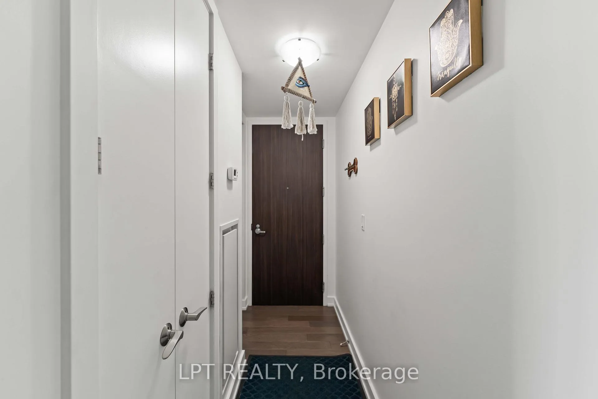 Photo 11 of Unit 307, 111 Champagne Avenue S, Ottawa, West Centre Town — HOMEH