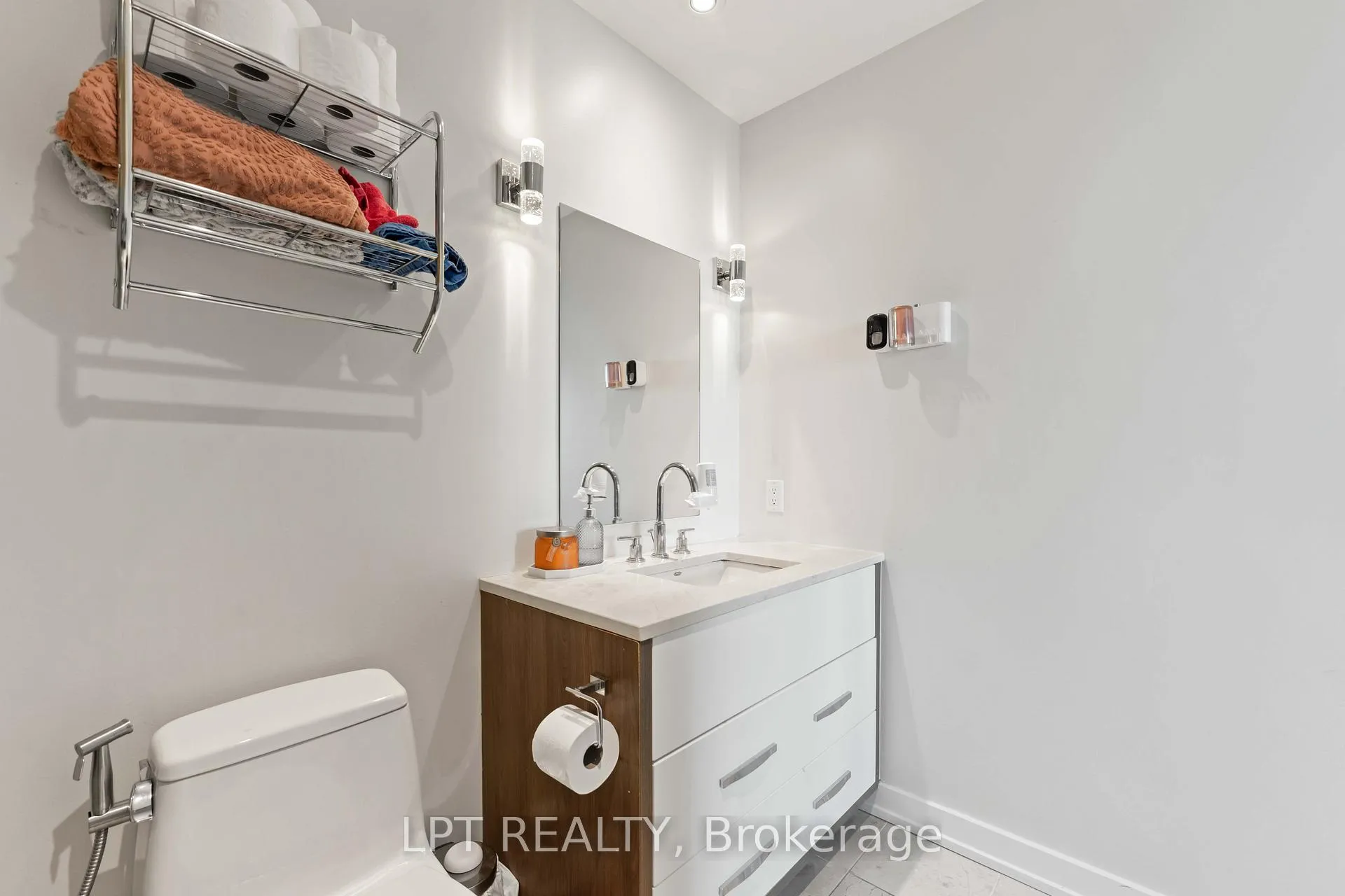 Photo 29 of Unit 307, 111 Champagne Avenue S, Ottawa, West Centre Town — HOMEH